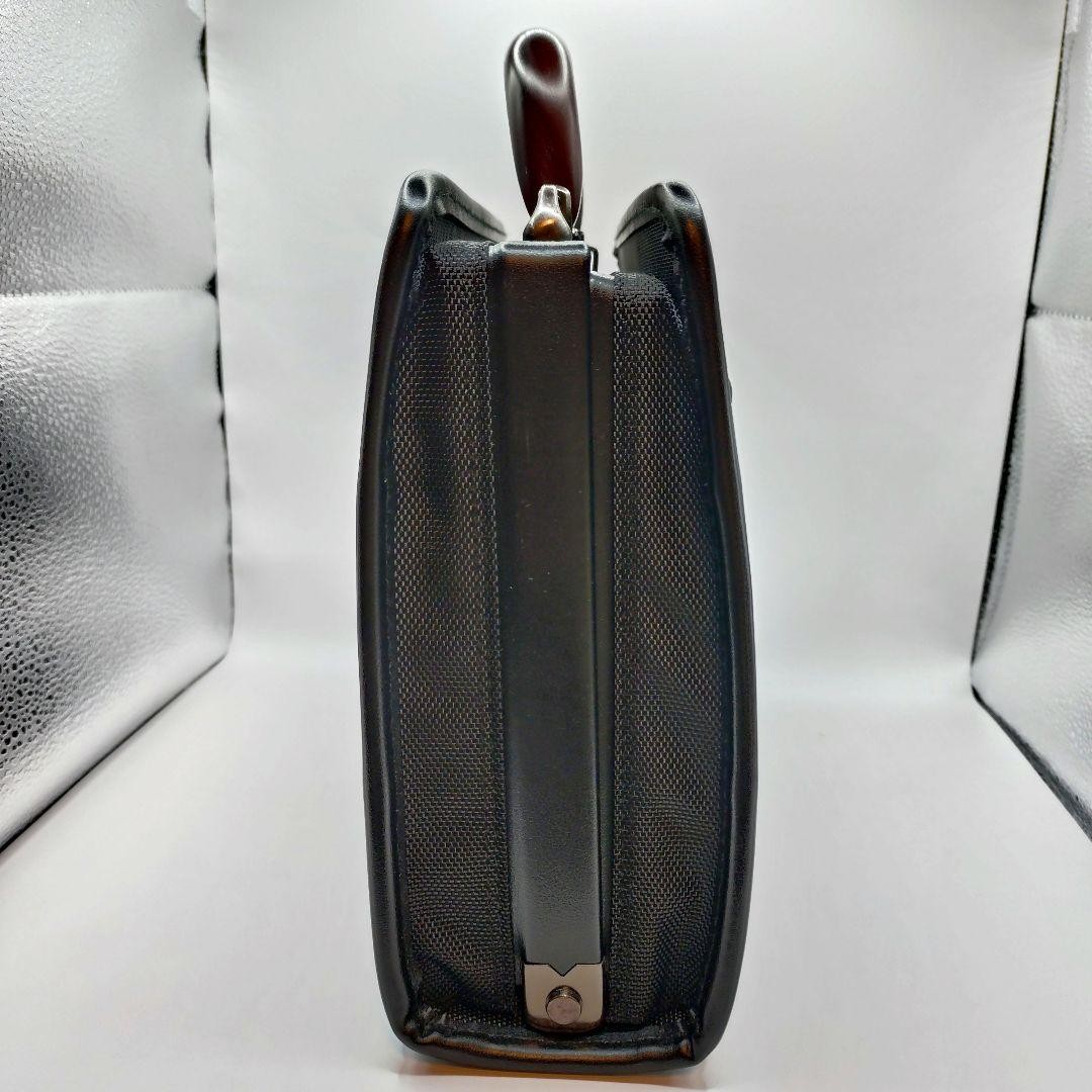 IS PLUS Business Bag Black Wooden Handle B5 30cm Used