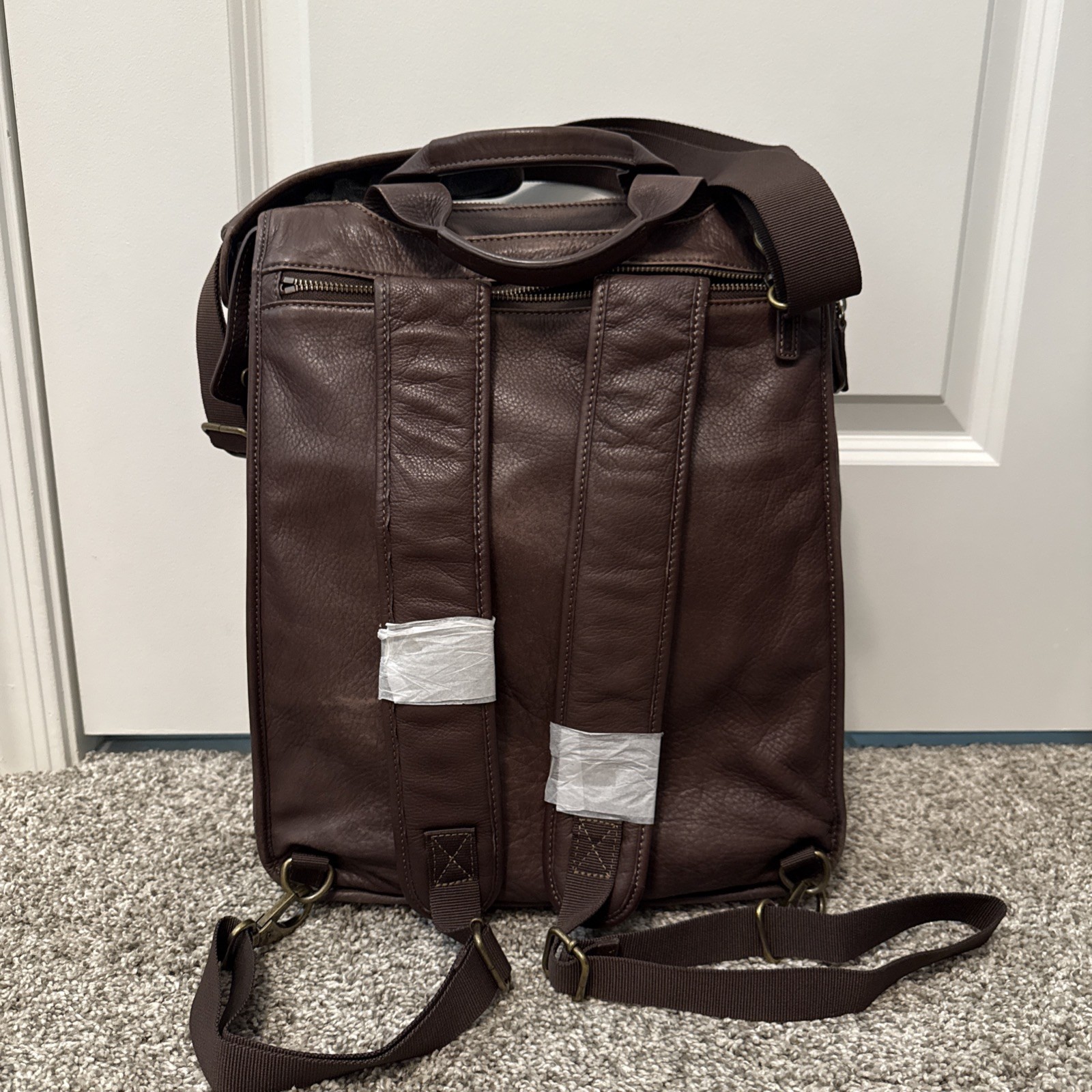Levenger Beige Light Brown Leather Large Convertible Bag Backpack