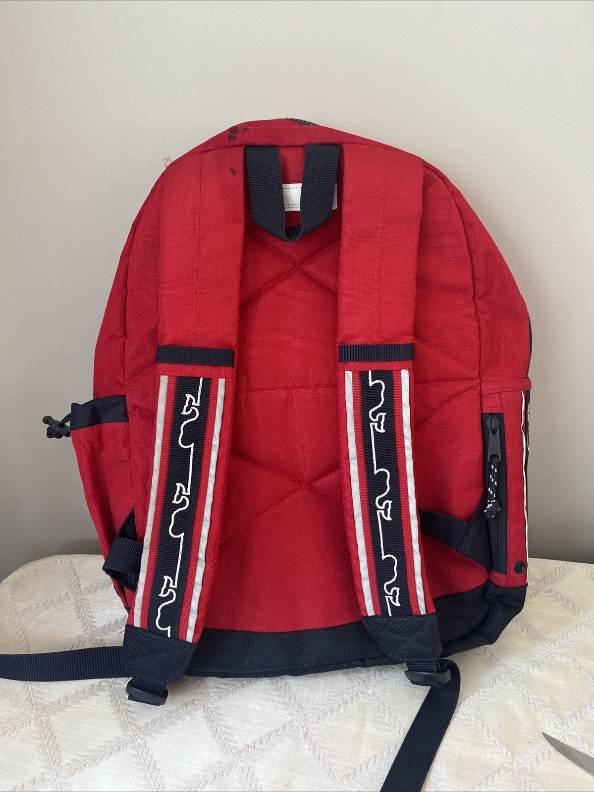 Vineyard Vines Backpack Strap Book Bag Zip Up Red Read description