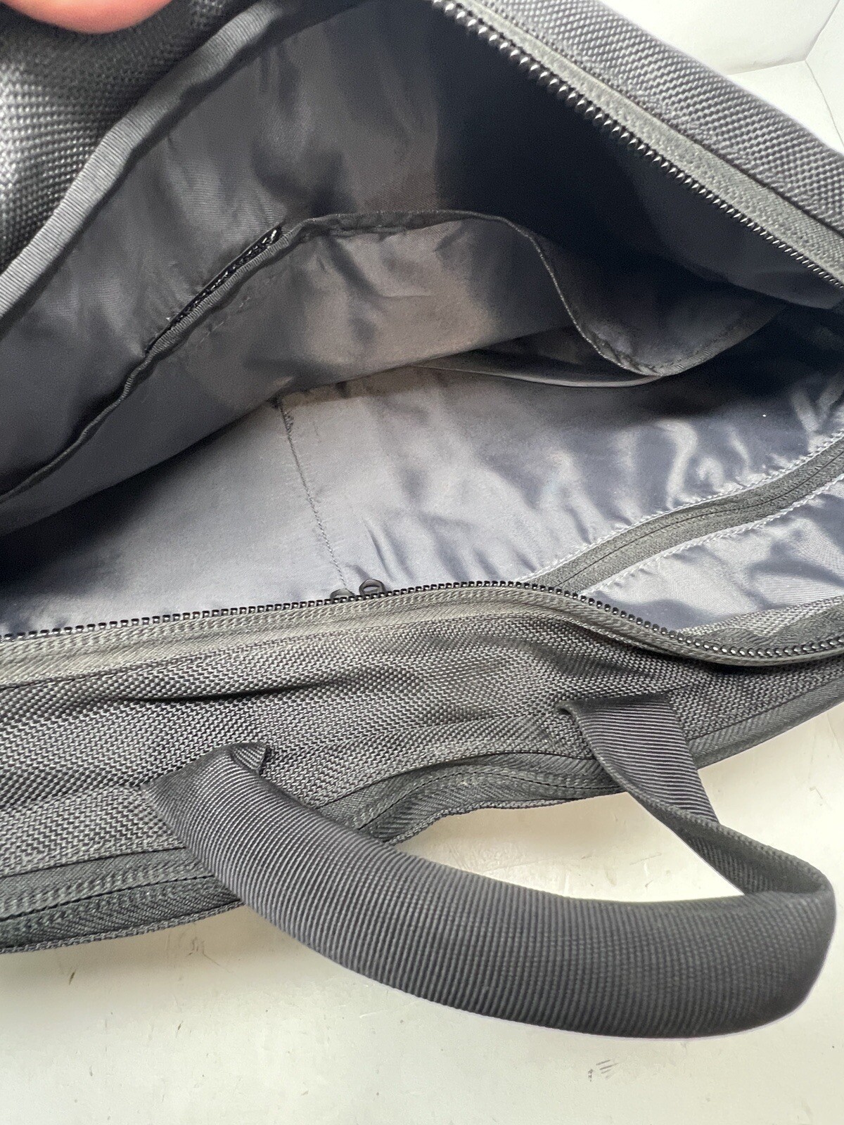 New Timbuk2 Laptop Messenger Bag, Multi Large Black 21” X 15” Black