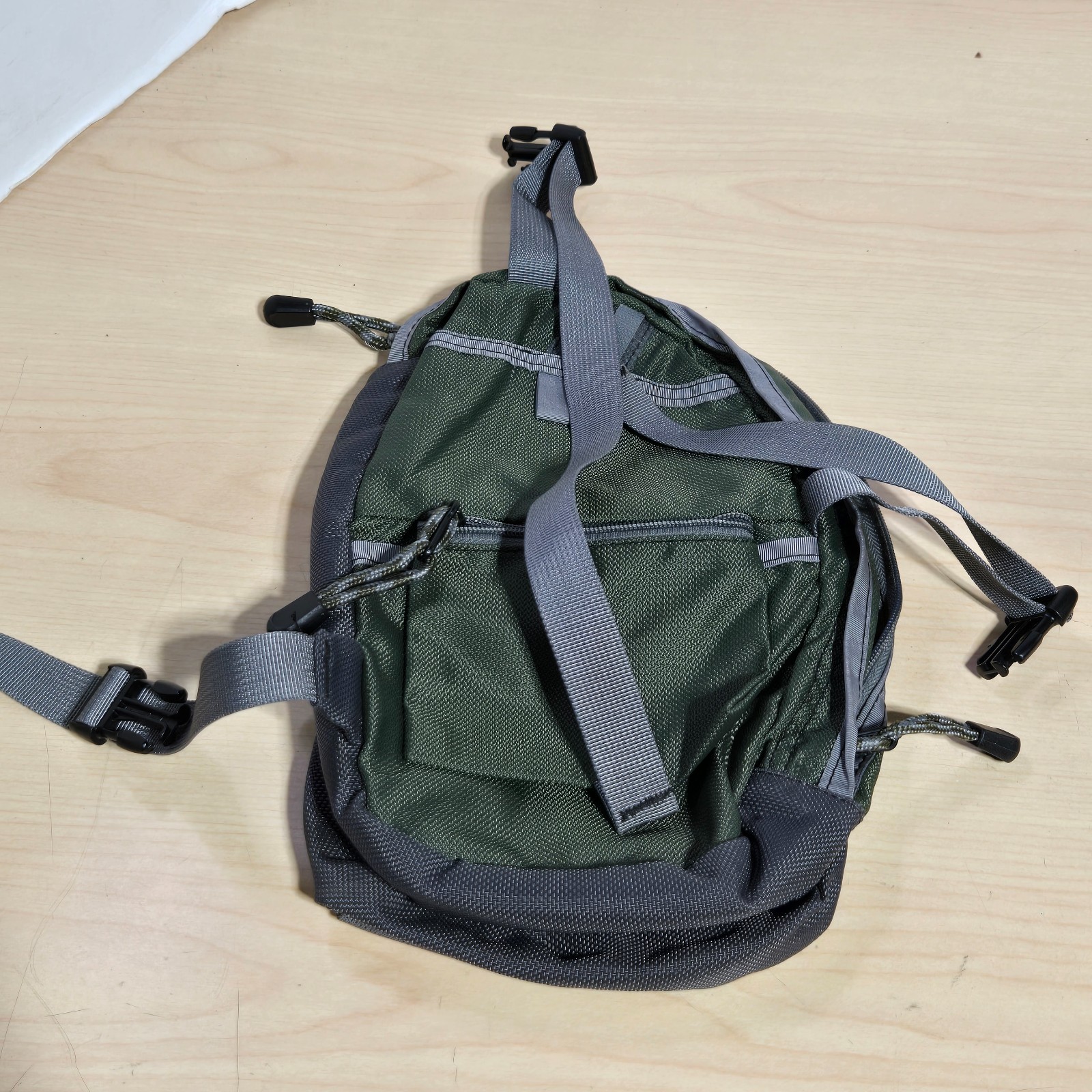Orvis Travel Bag Nylon pockets