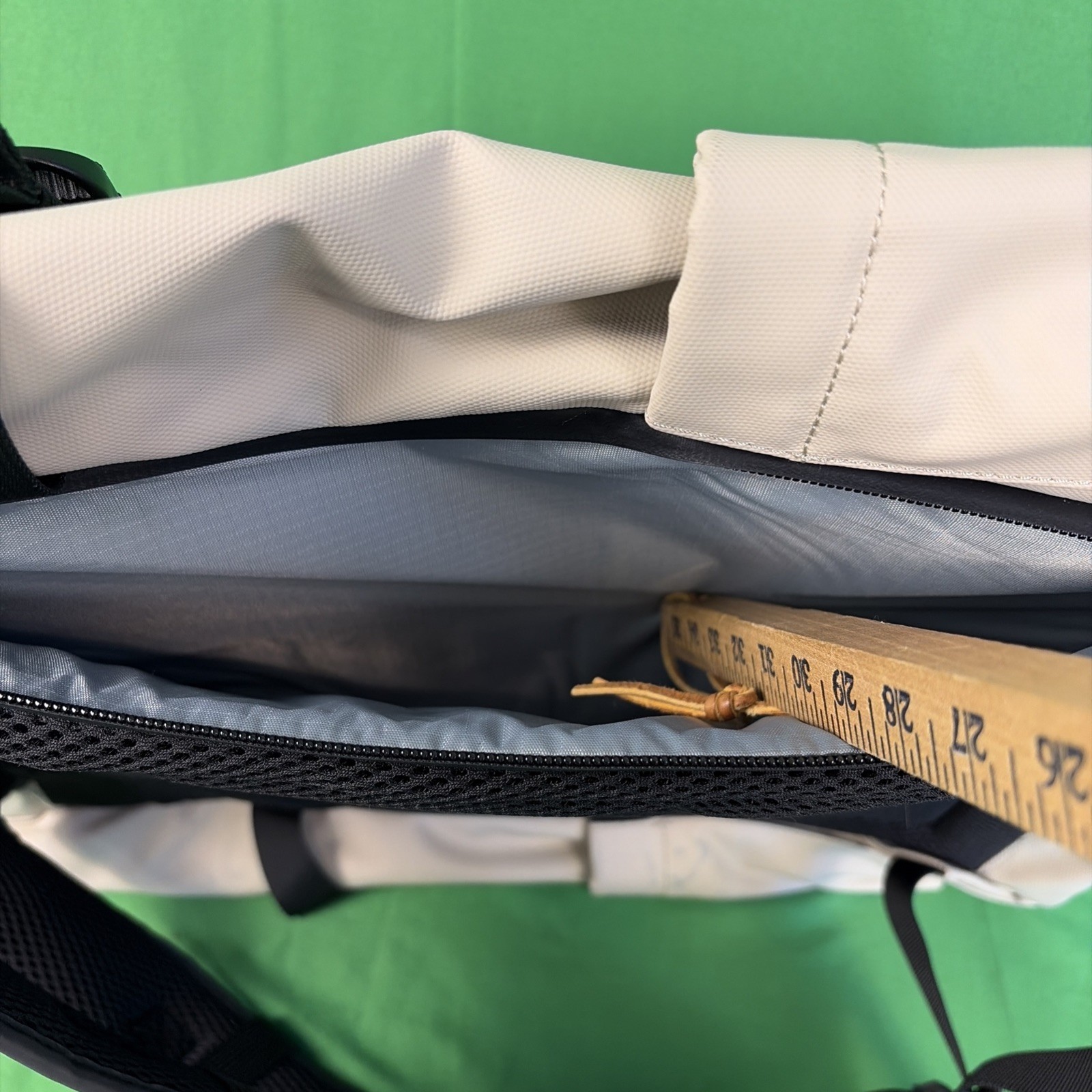 Stubble & Co Roll Top Backpack Sand Laptop Bag Pockets 20L NWT Stained See pic