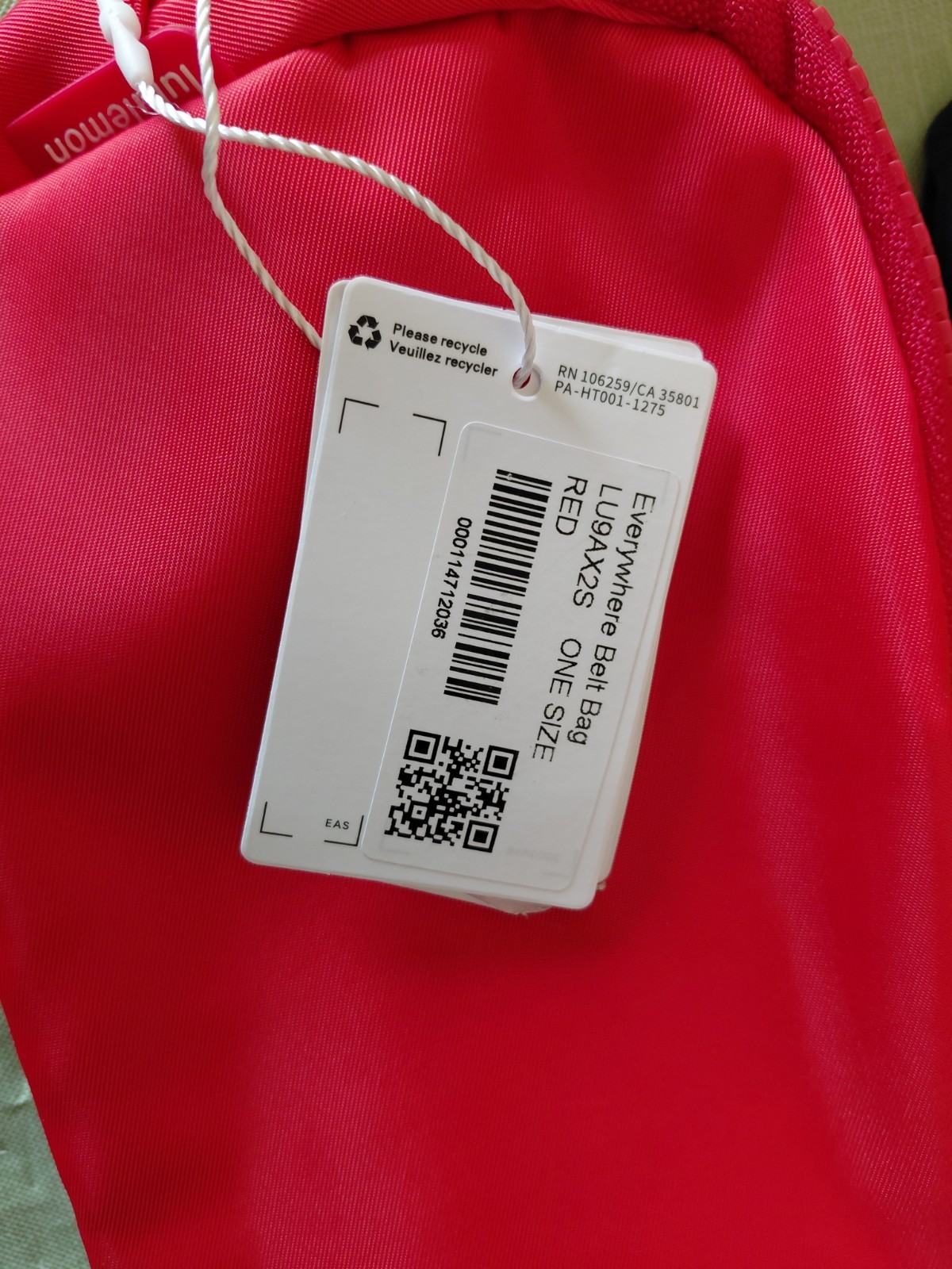 lululemon Belt Bag & Fanny Pack Red Zip Closure Adjustable Strap One Size