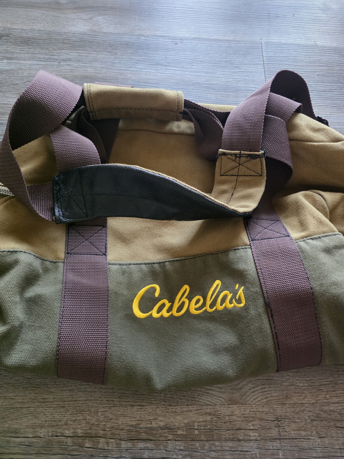 Cabela’s Men’s Two-Tone Canvas Duffel Bag in Tan/Olive