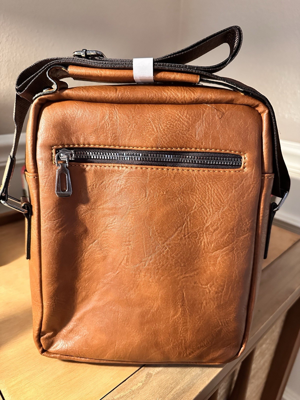 Men’s Brown Messenger Bag Zip Closure Adjustable Crossbody Strap