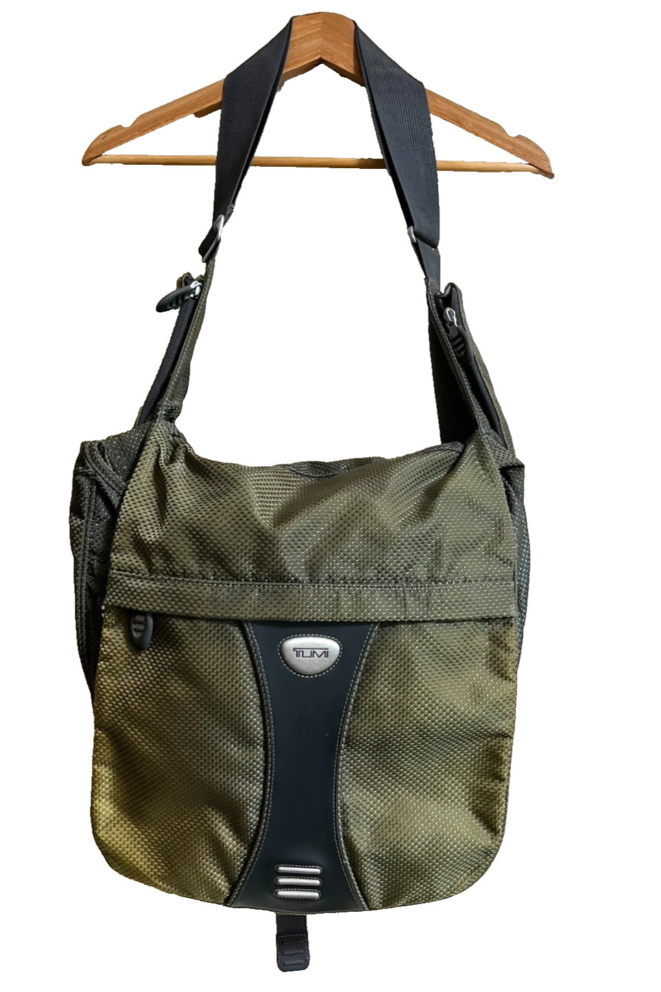 TUMI T2 Olive Green Technical Shoulder Bag Messenger Style A4 Minimal