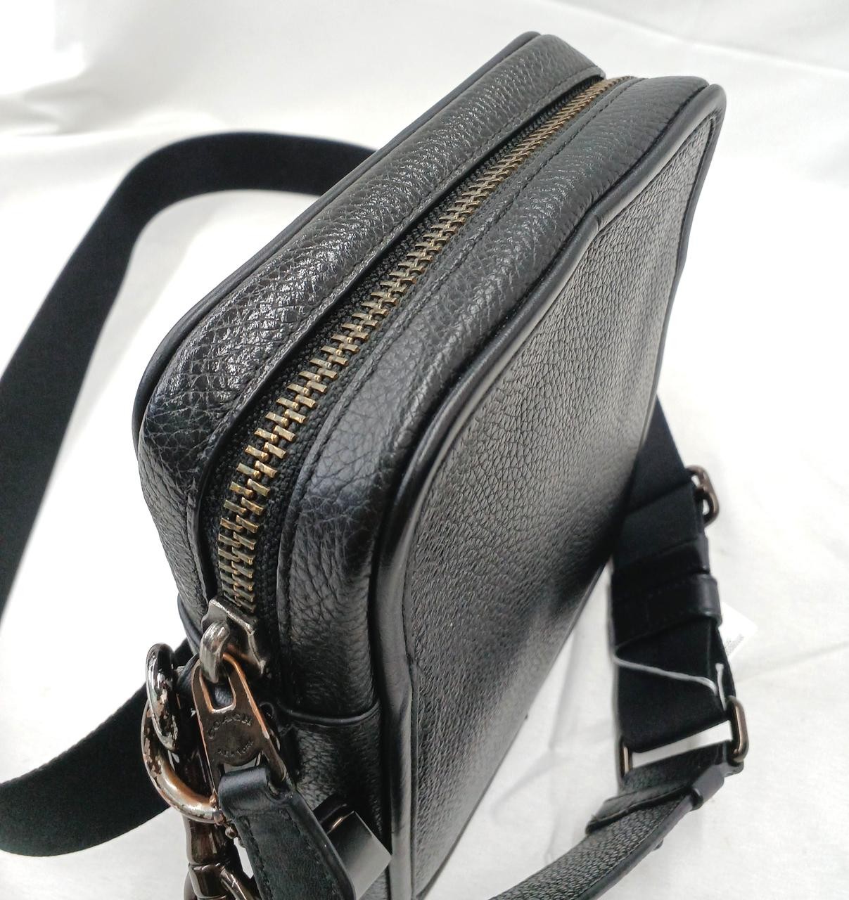 COACH CP178 Shoulder Bag