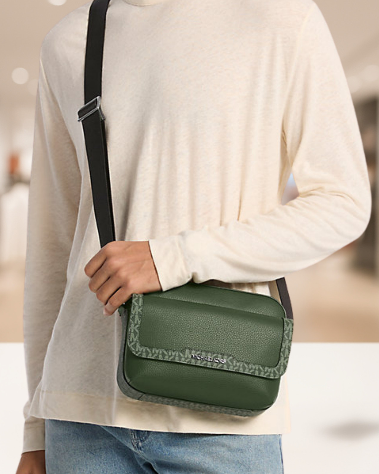 Michael Kors Cooper Men MD Leather & Logo Flap Camera Crossbody Bag Variation