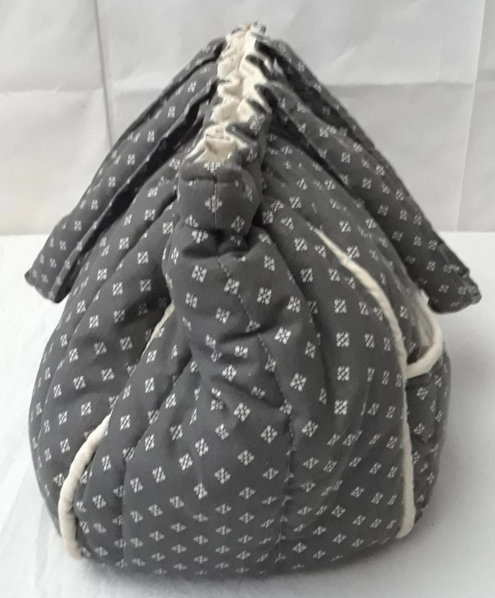 Gray Fabric Shoulder Tote Bag Quilted Double Straps Pockets Inside & Out