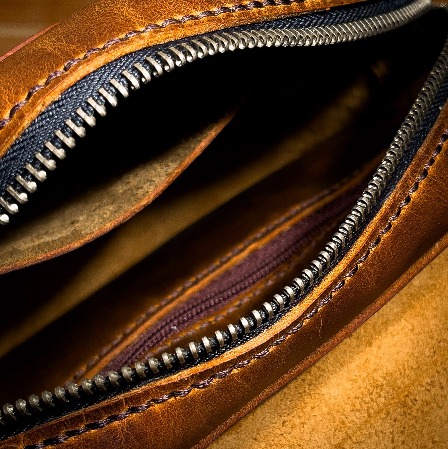 Leather men’s small bag. Crossbody. Crazy Horse. Handmade