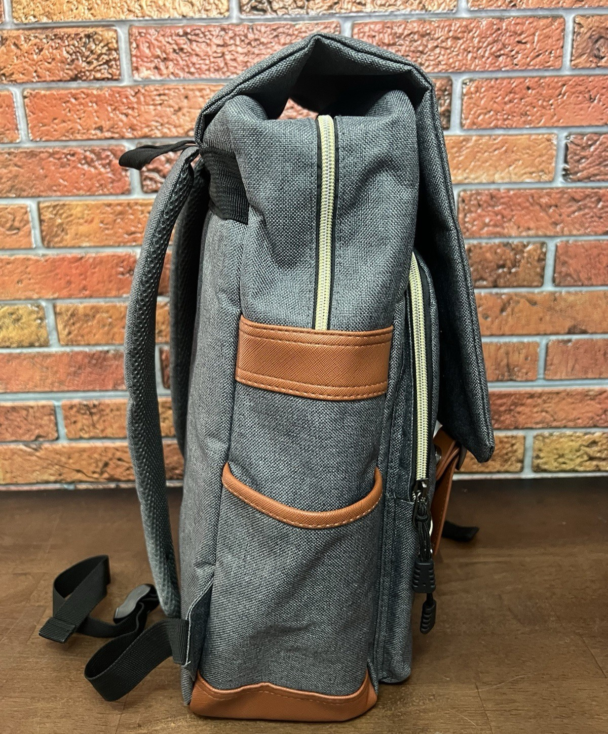 Modoker Vintage 15″ Laptop Backpack Gray Denim with External USB Port and Cable