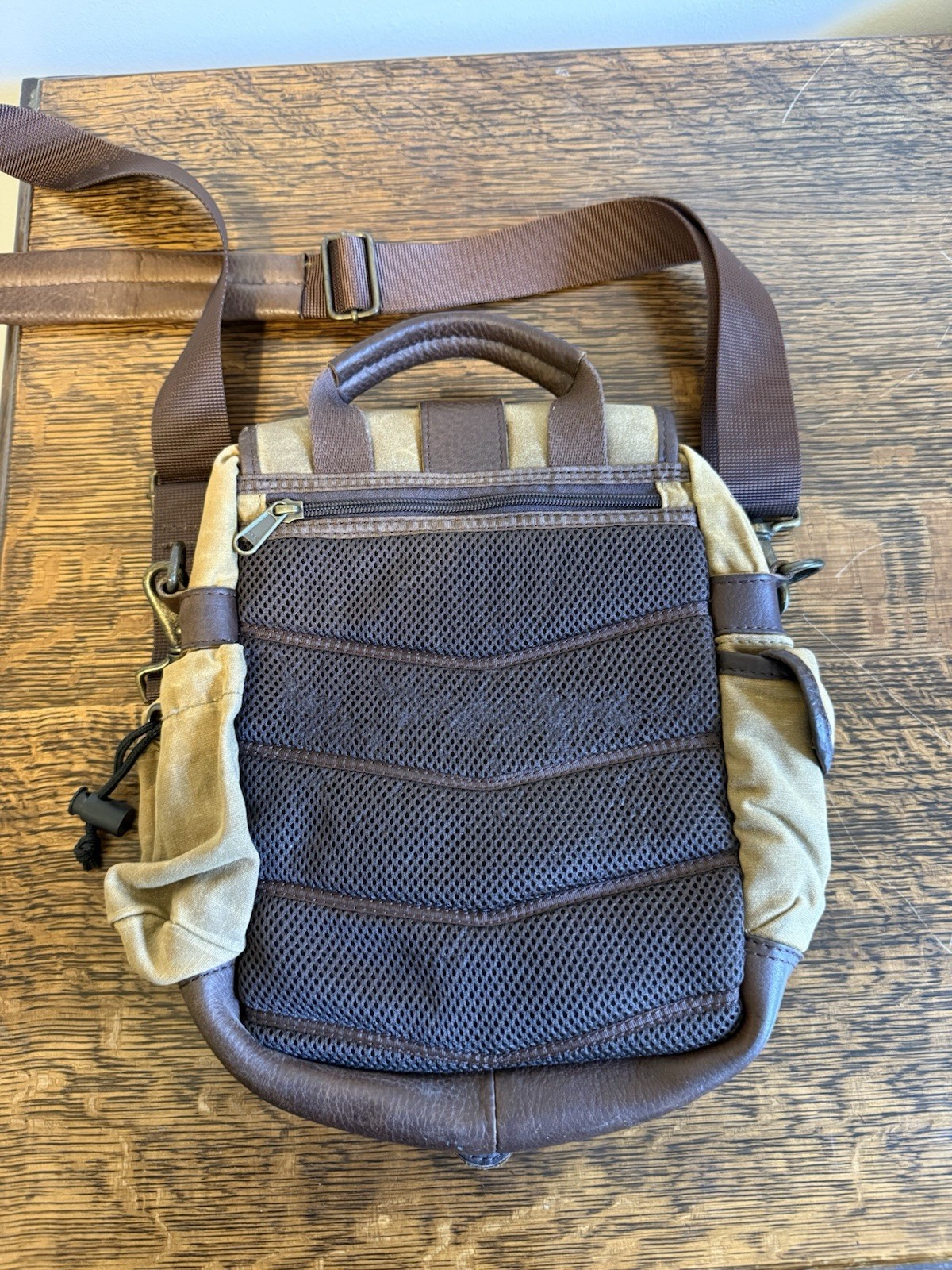 L.L.Bean Continental Field Bag – EUC