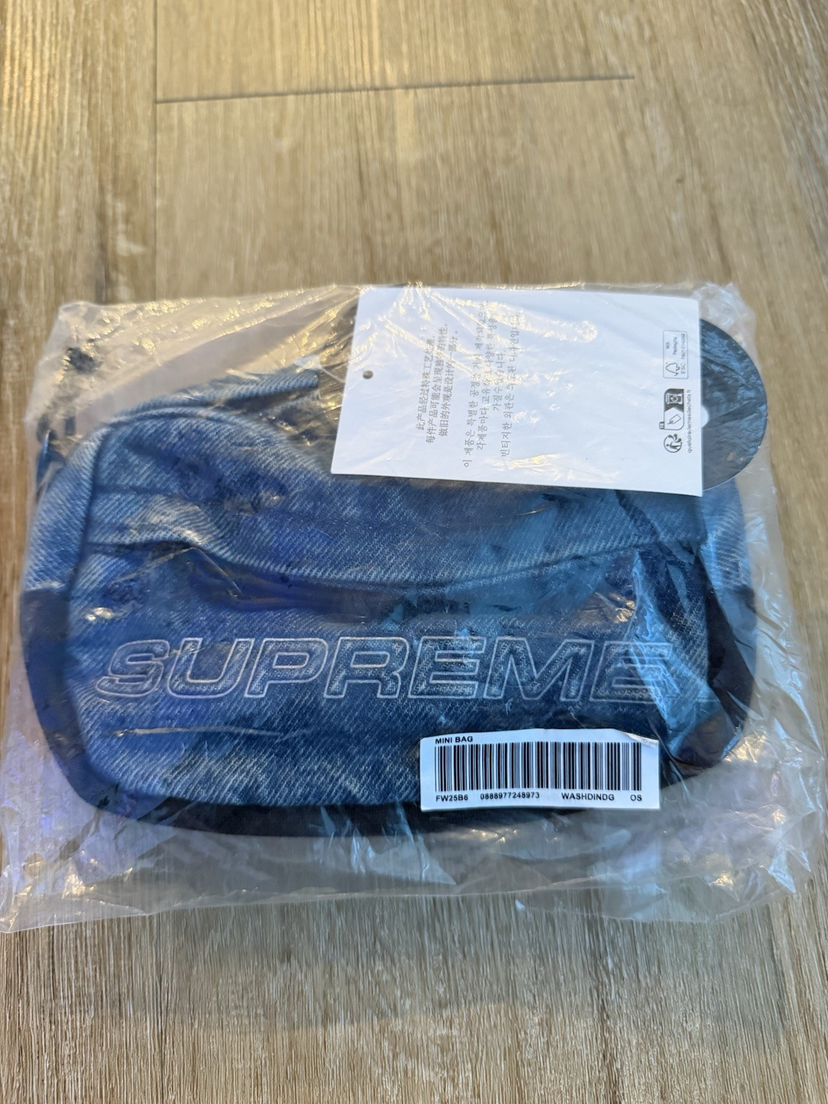 Brand New Supreme Denim Mini Shoulder Bag Washed Indigo 100 % Authentic