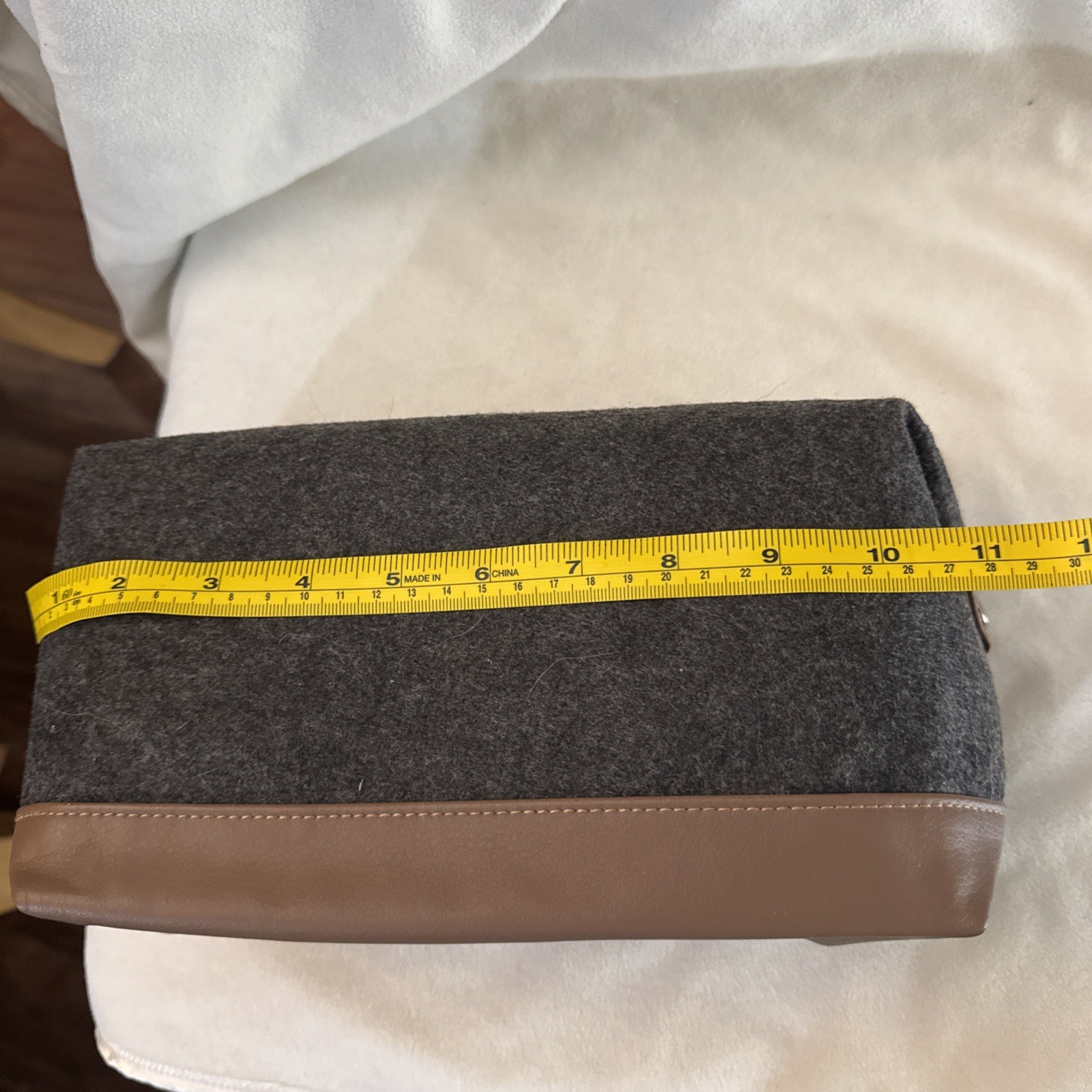 Felt Wool Canvas Faux Leather Dop Dopp Kit Gray Toiletry Travel Bag Makeup Pouch