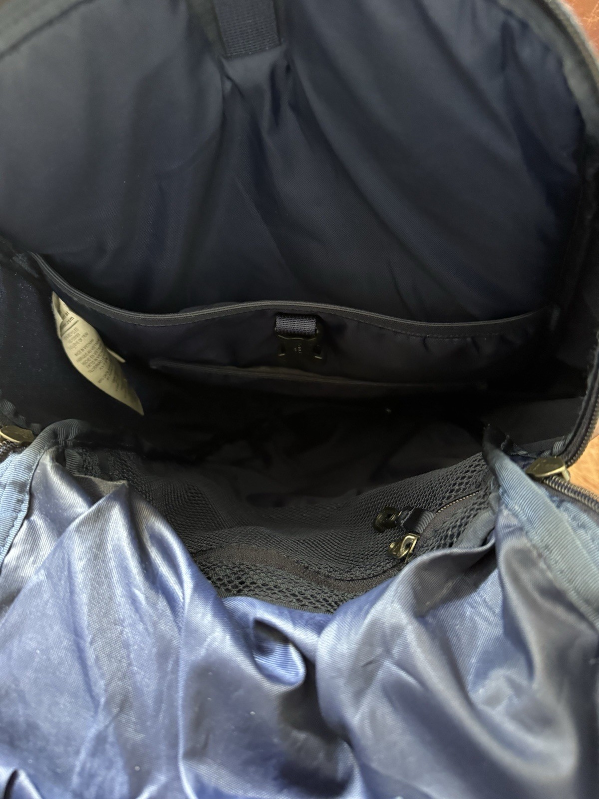 Patagonia Black Hole 25L Backpack Navy Blue Carryon Glossy Pack Bag Hike