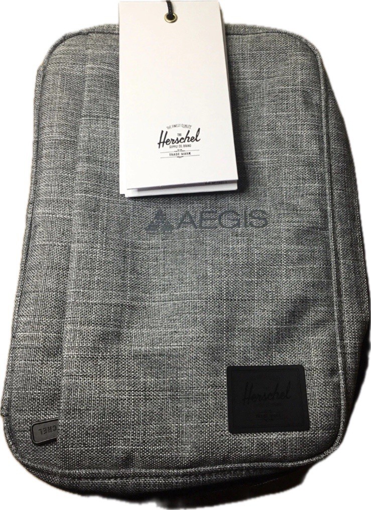Herschel Supply Co. Burrard Organizer Tech Bag – Raven Crosshatch Gray – AEGIS N