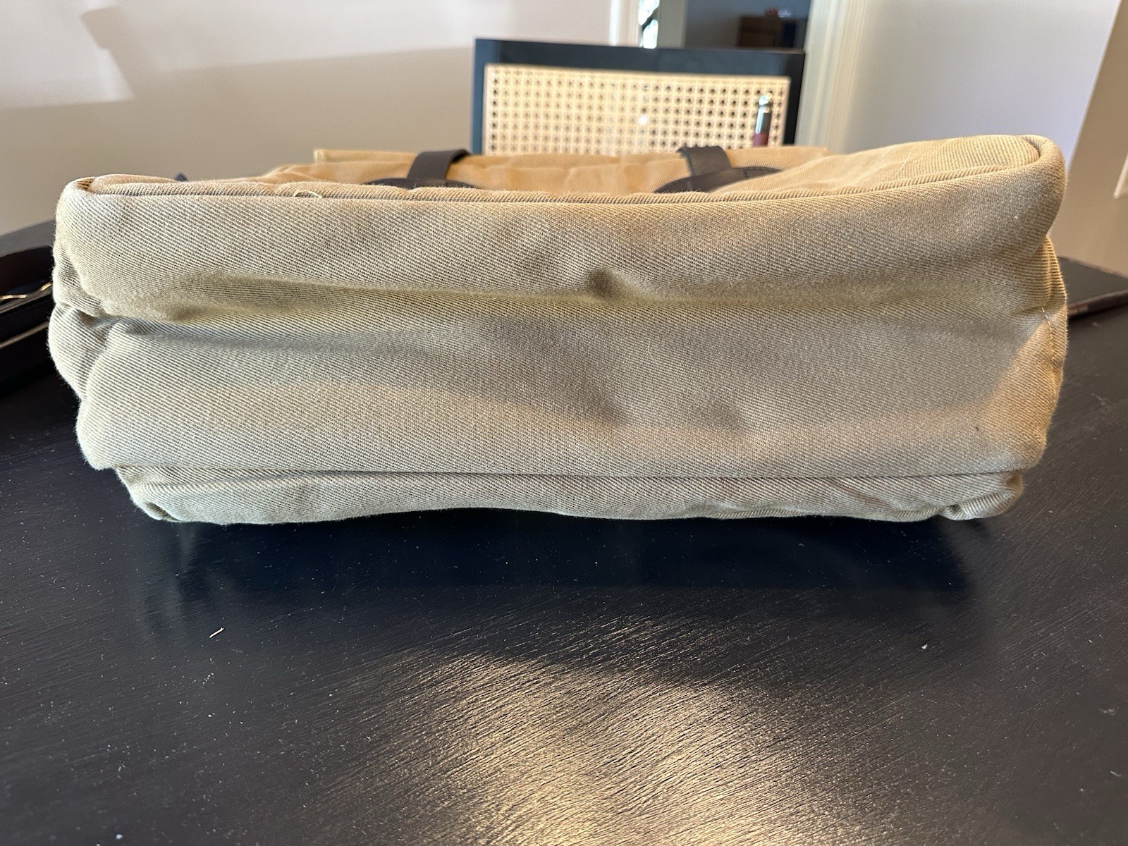 Filson Computer Briefcase Style 258 Excellent Condition. Dark tan rugged twill