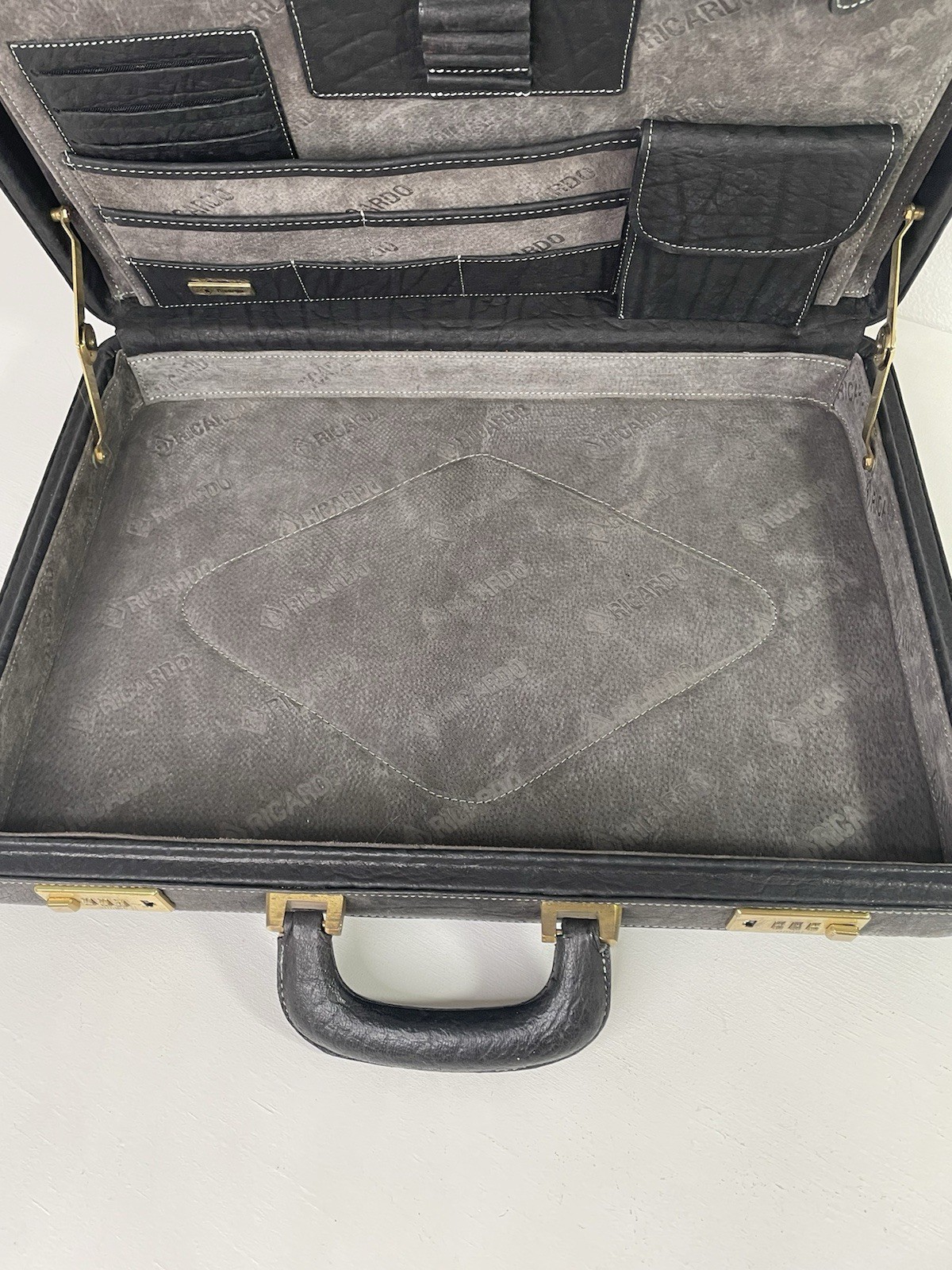 Ricardo Pebbled Leather Briefcase Dark Gray Suede Work Organizer See Description