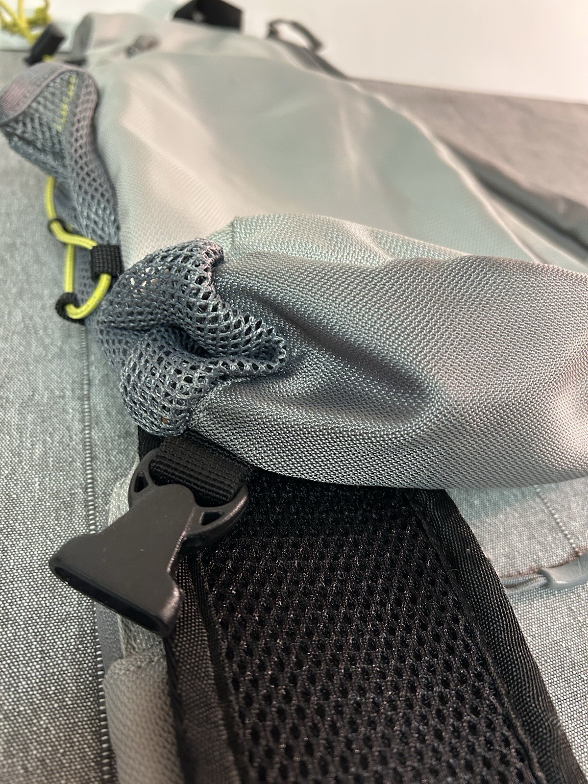 Eddie Bauer Nylon Sling Backpack Silver/Gray/Black Camping Hiking Daypack