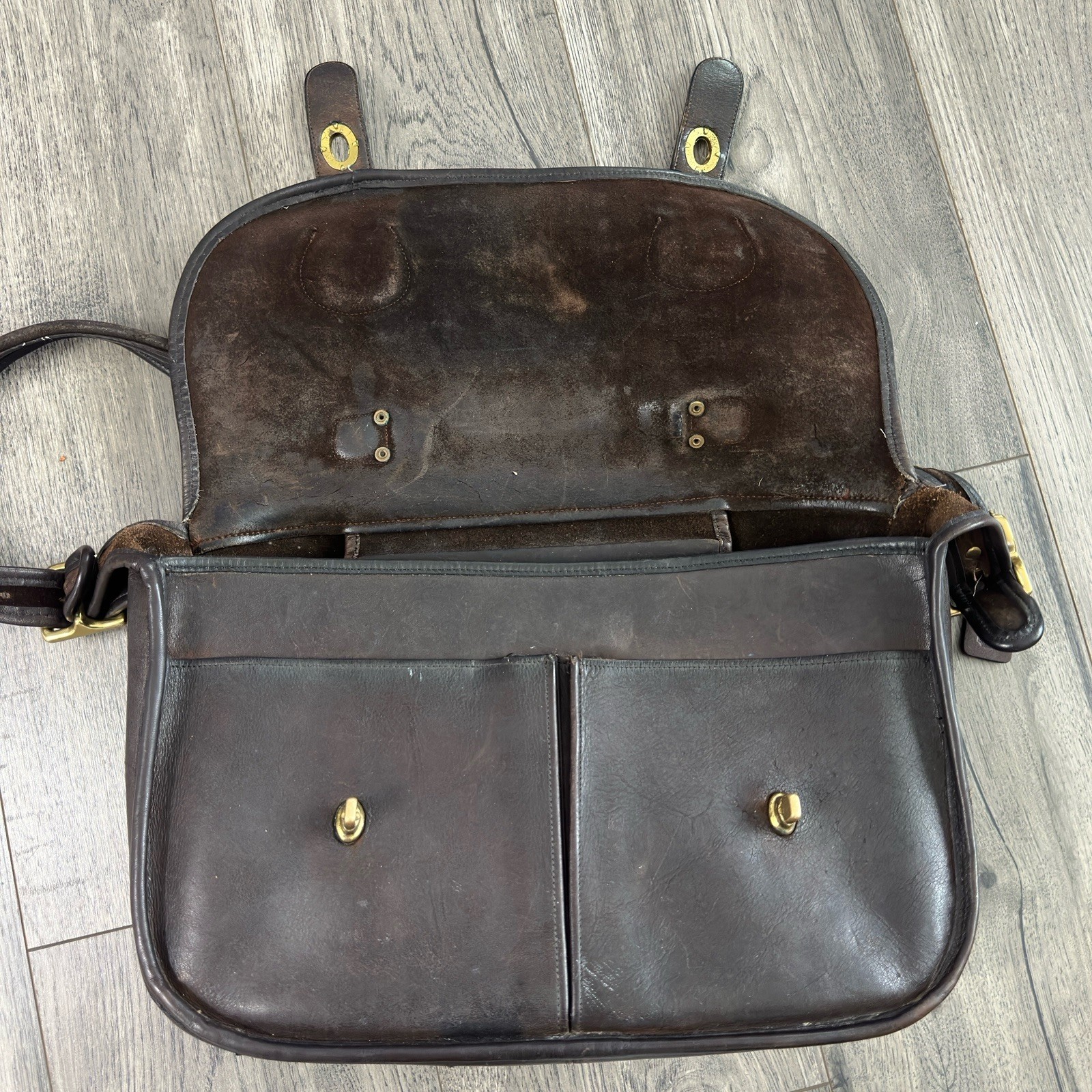 Vtg COACH Leather Carrier MUSETTE Bag Brown Solid Brass Hardware NYC Made In USA
