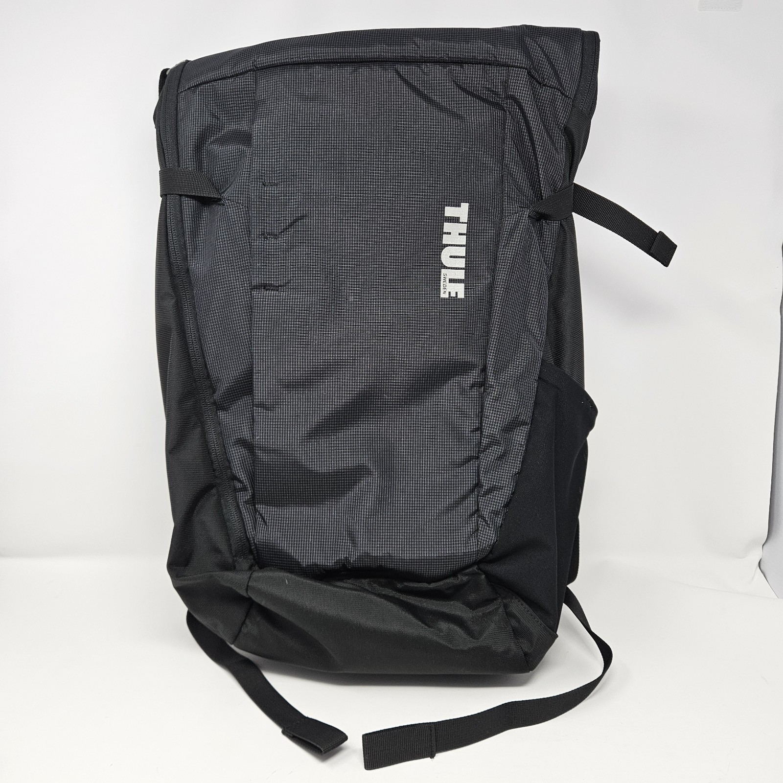 Thule EnRoute 20L Backpack Black Laptop Travel School Hiking Carry-On Bag