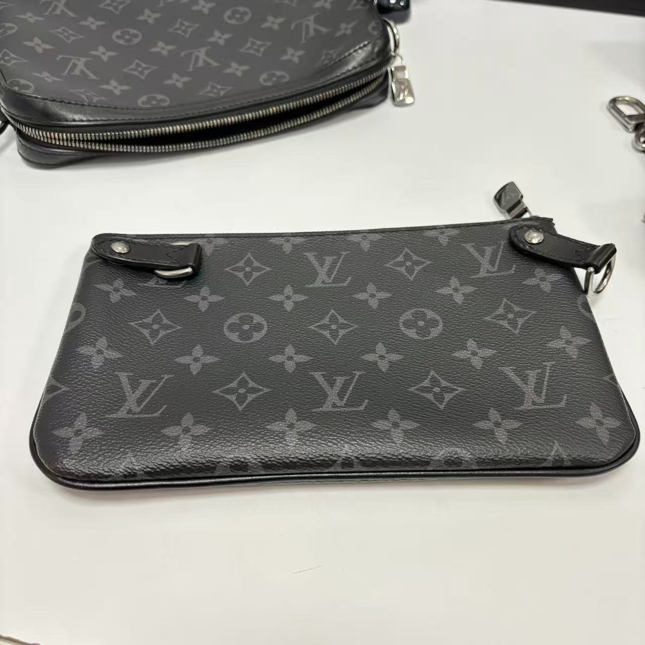 Louis Vuitton Messenger Trio black monogram canvas medium shoulder crossbody bag