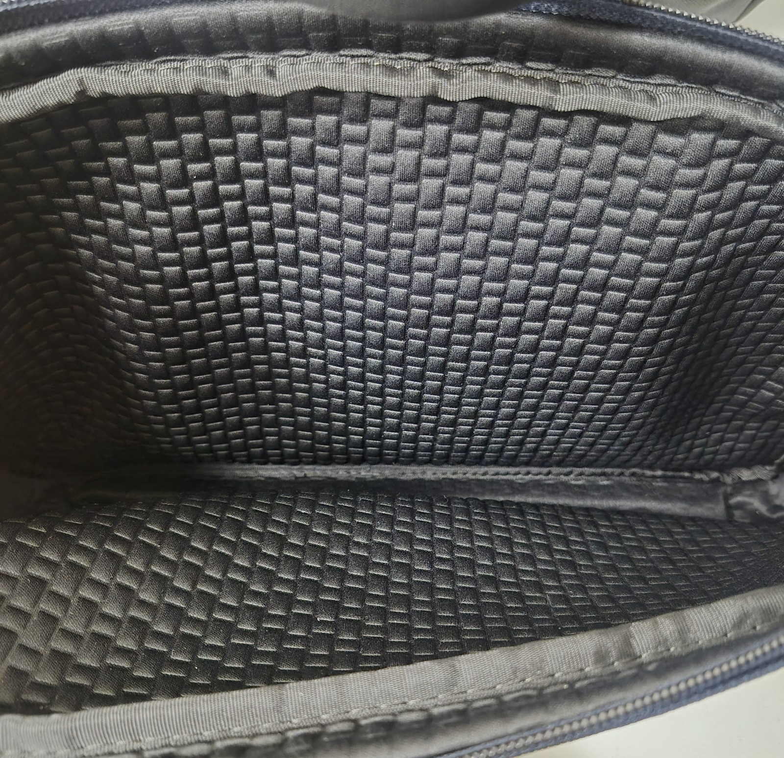 Tumi Alpha 2 Expandable Organizer Briefcase Bag 26141D2 w/Laptop Sleeve