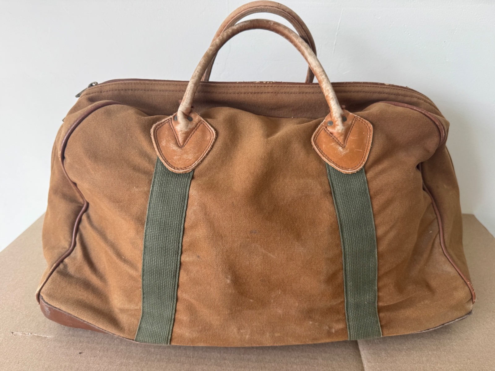 Vintage LL Bean Gym Bag Duffle Brown Olive Green Canvas Leather USA 18″ Tote