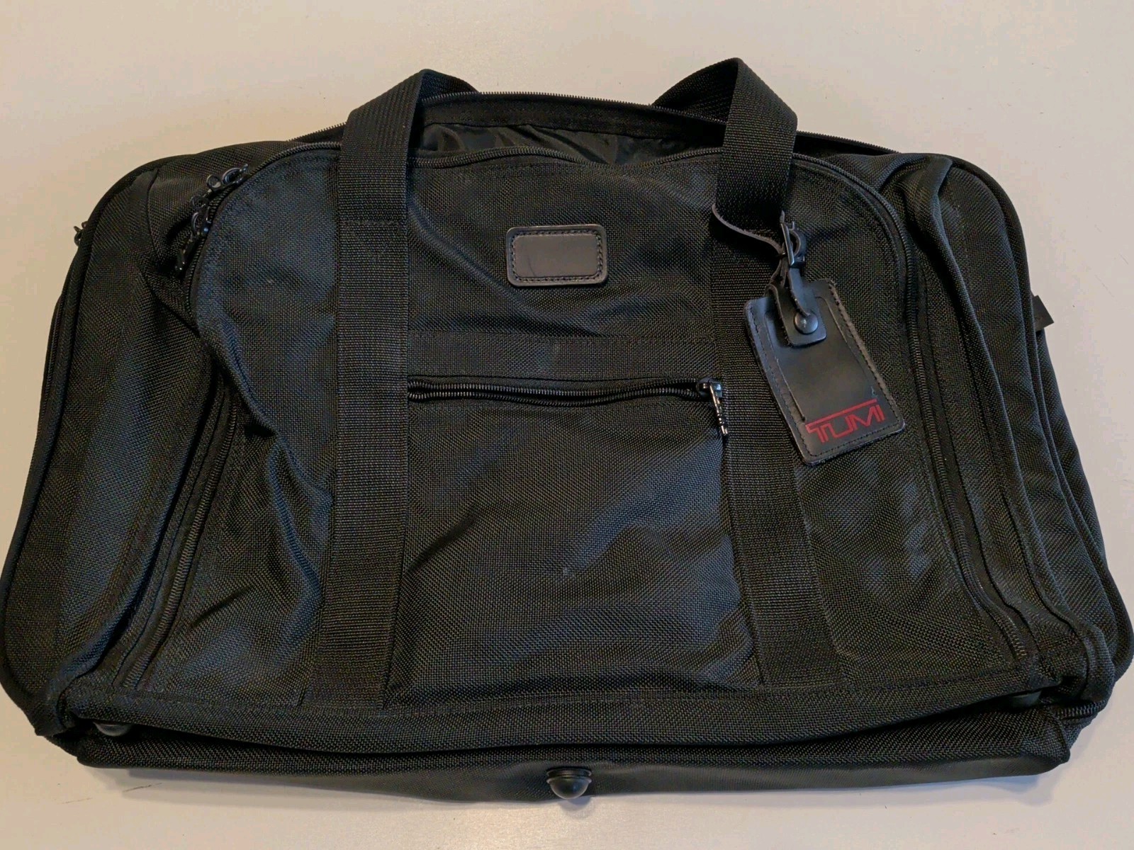 TUMI Duffle Weekender Ballistic Nylon Travel Carry On Bag Black 22x13x9