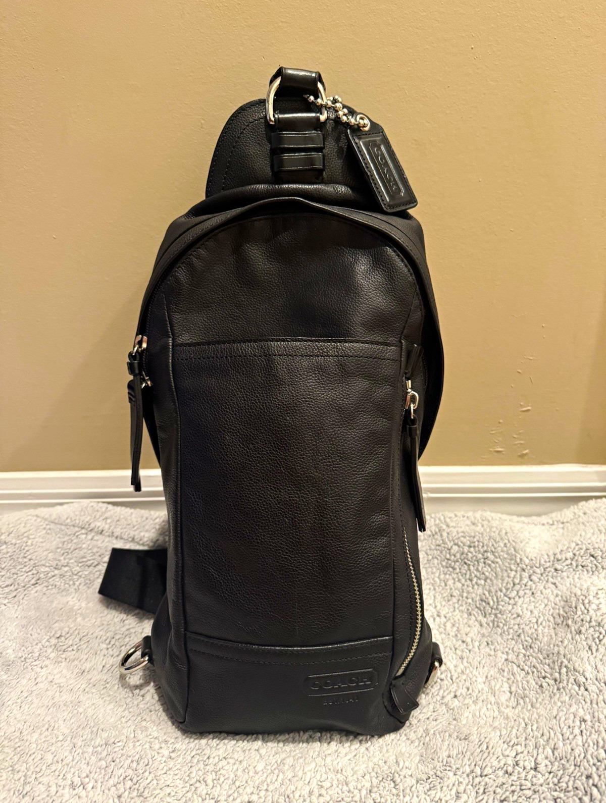 Coach Black unisex Sling Backpack Crossbody Bag Zip Closure Adjustable Strap