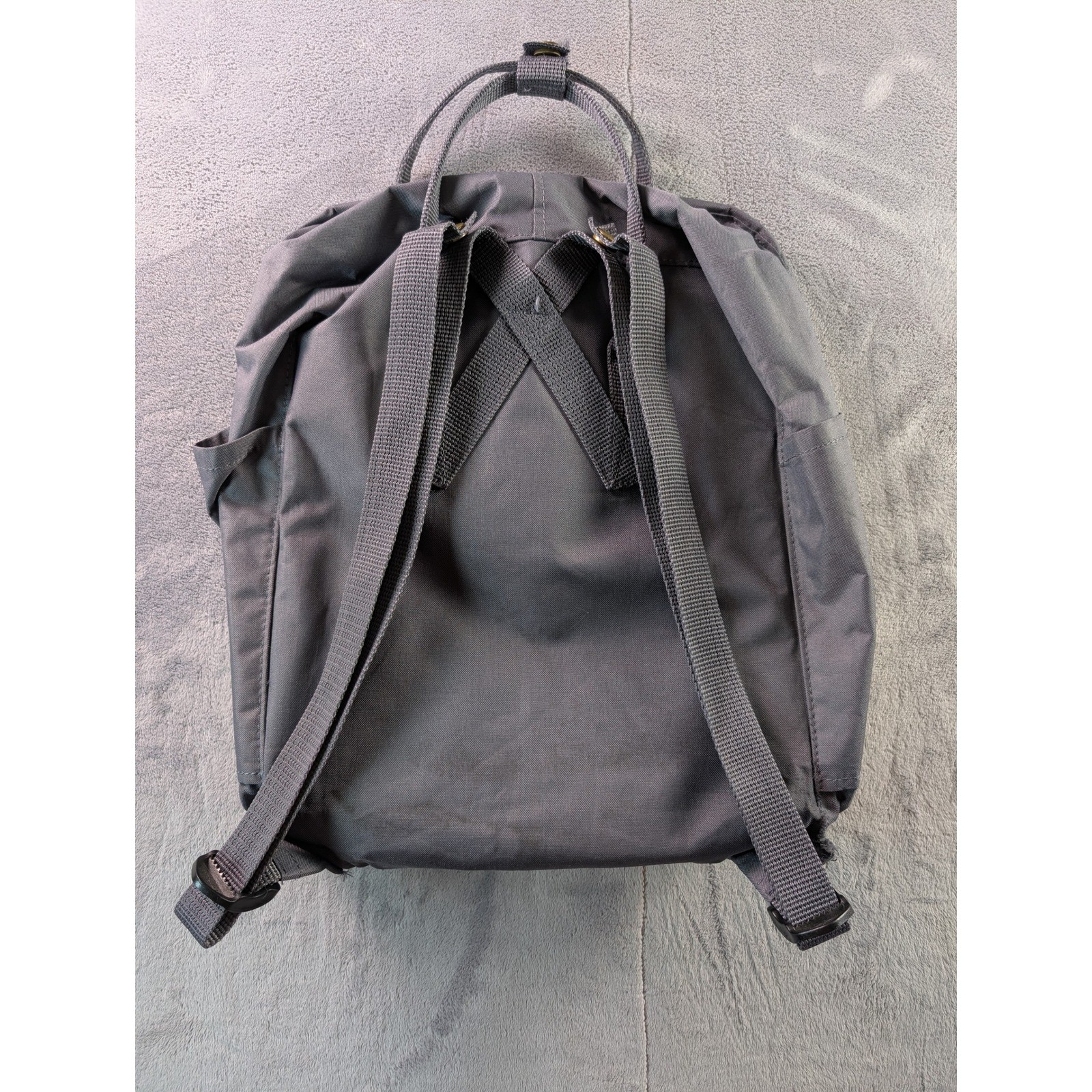 Fjallraven Kanken Backpack Graphite Gray Classic School Travel Bag 23510
