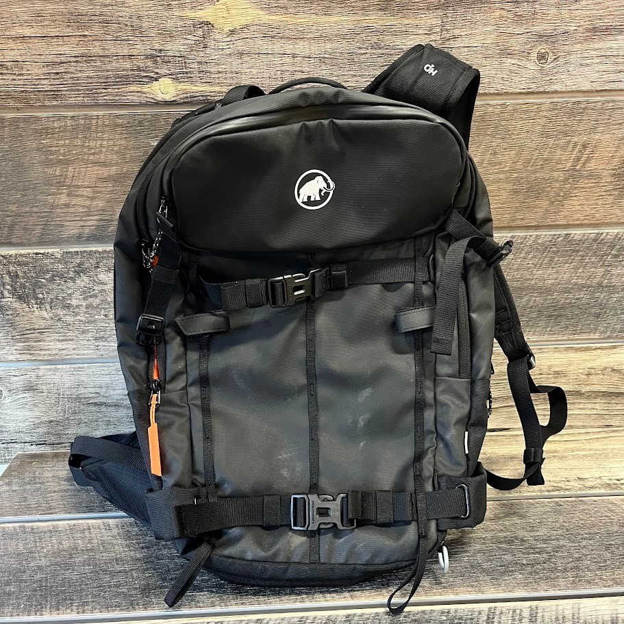 Mammut Nirvana 28L Bag – Used