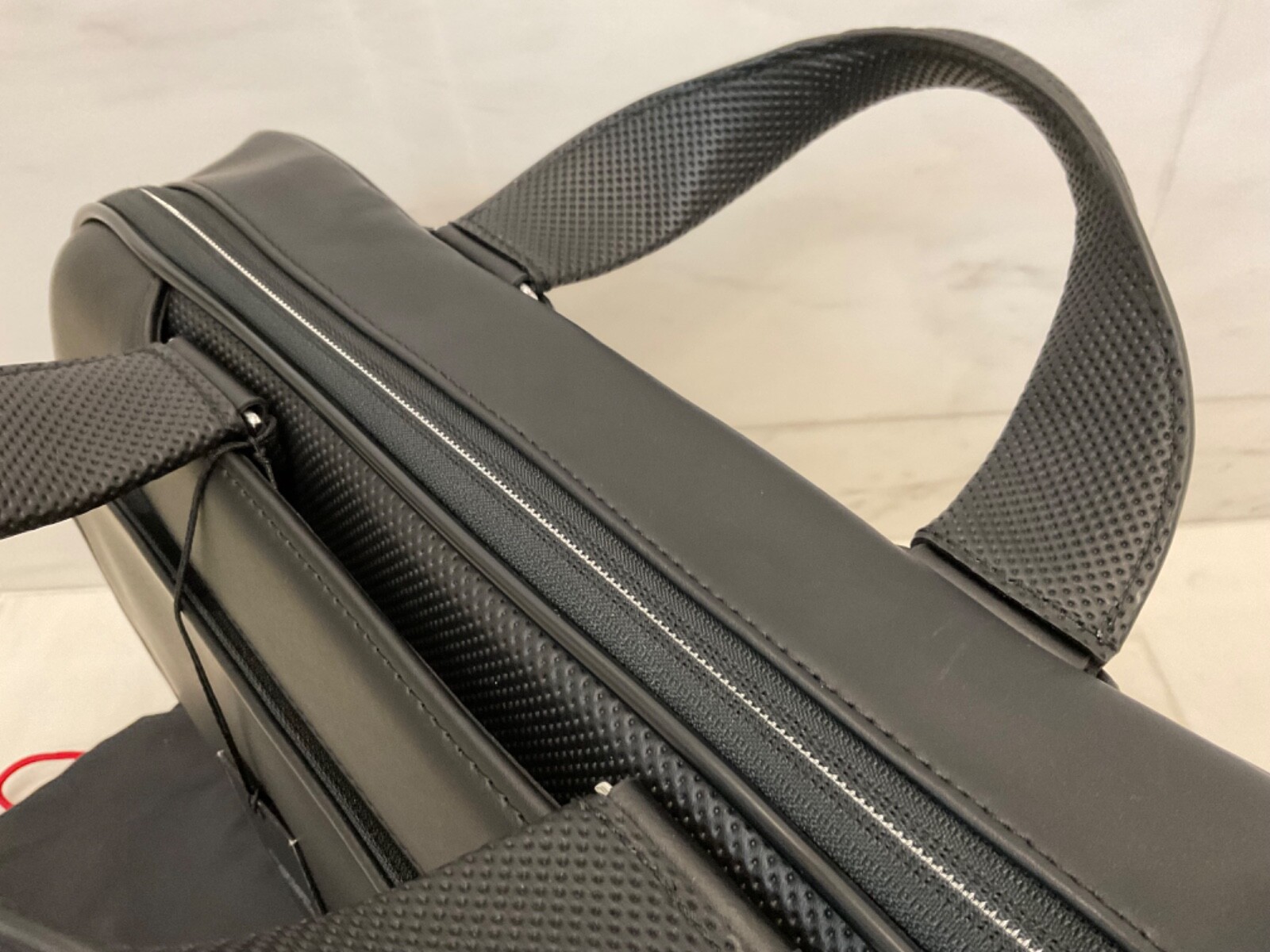 NEW Tumi ARRIVE SADLER 16.0” Brief Laptop Briefcase – 100% BLACK Leather