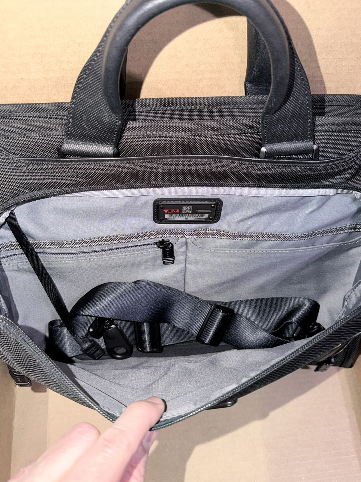 Tumi Official Authentic Alpha 3 Slim Deluxe Portfolio Briefcase, Black, One Size