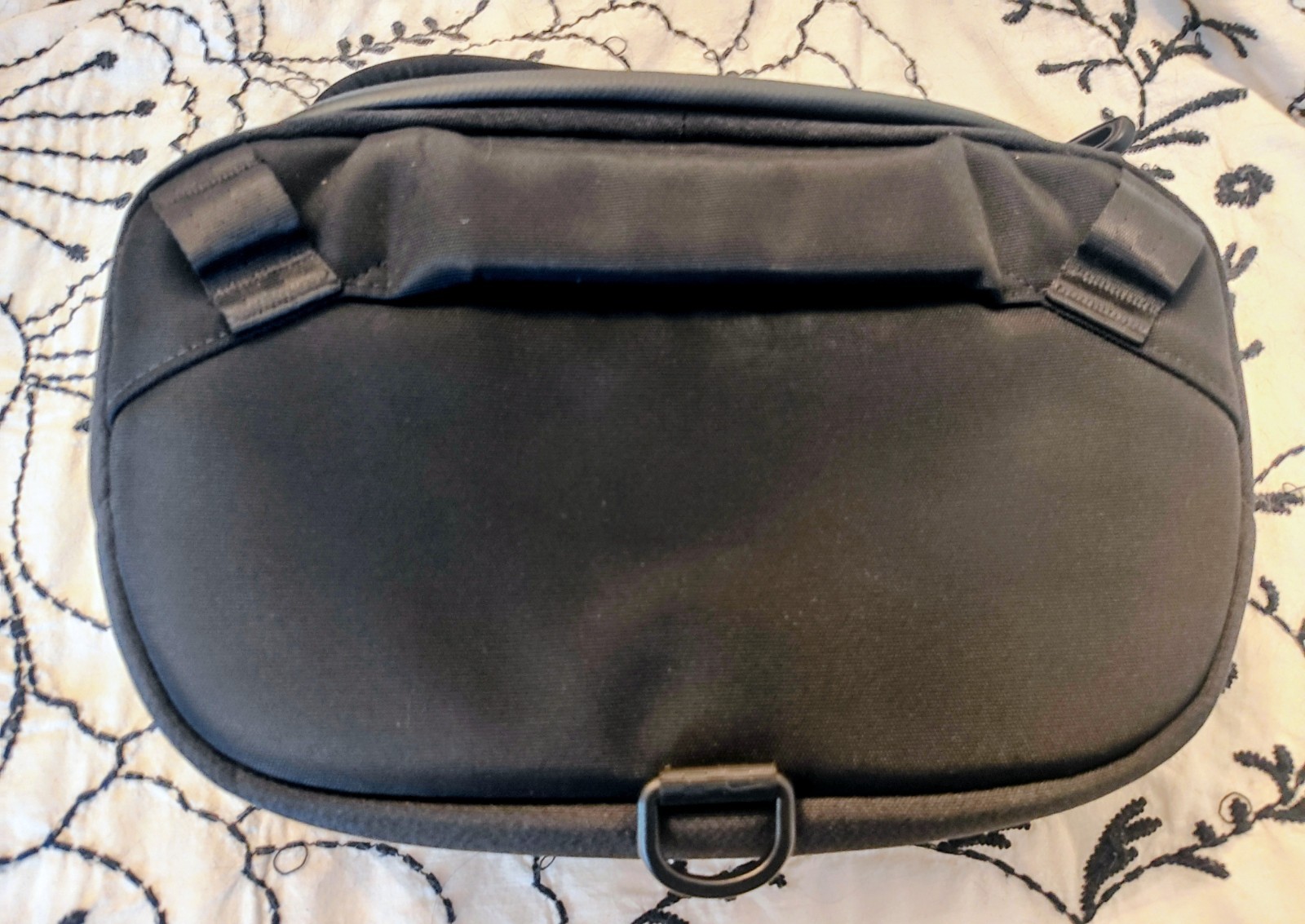 Alpaka Vertex Pouch All-in-One Sling Bag, Tech Pouch, Black, NWOT