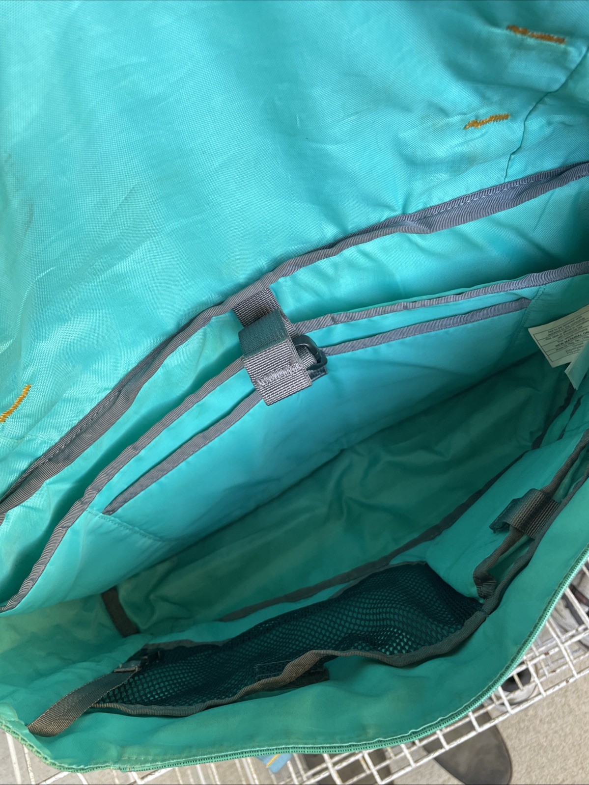 RARE Patagonia Black Hole Messenger 12L Bag Turquoise Green Yellow Laptop 49321