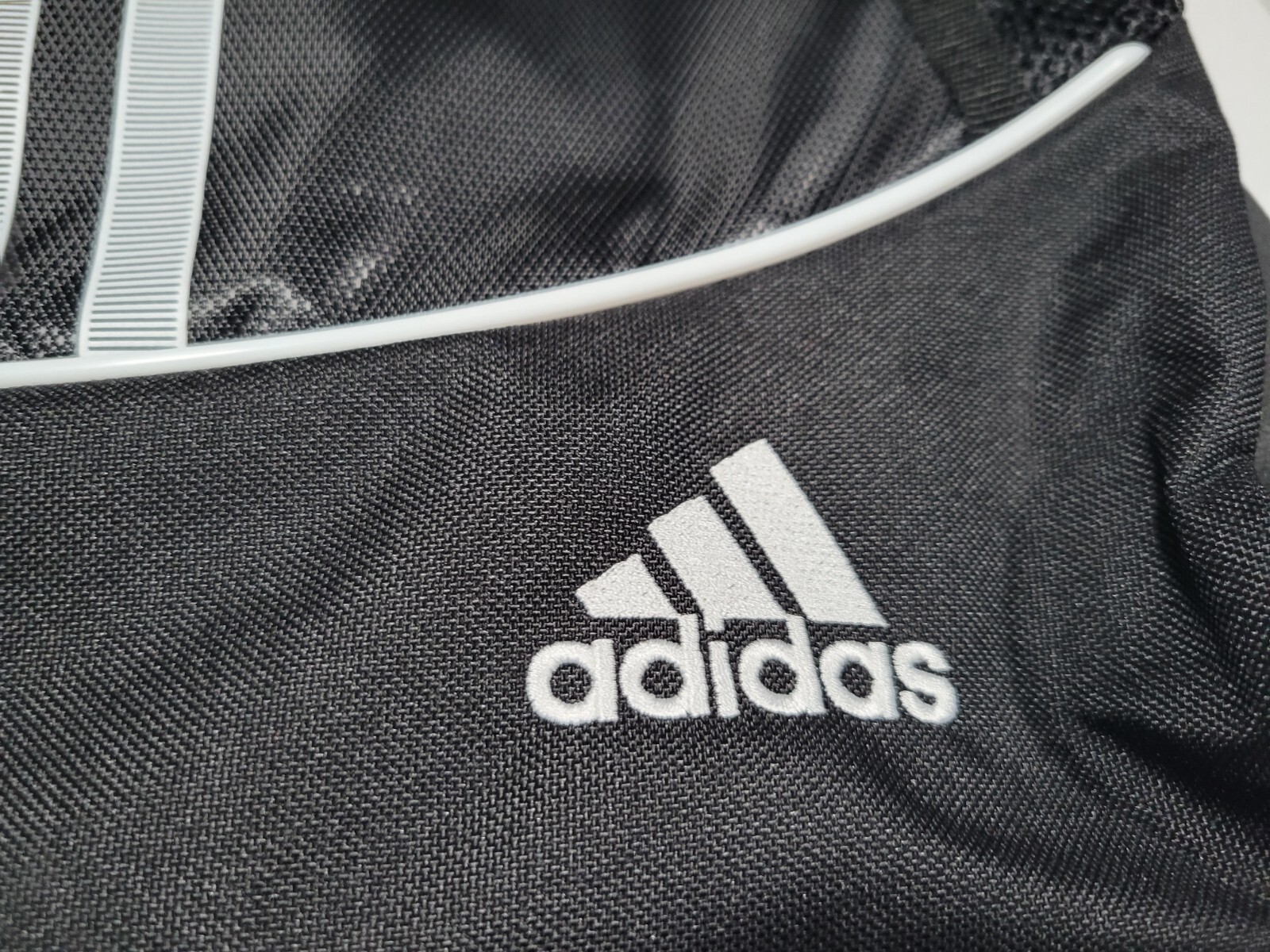 Adidas Alliance II Sackpack Drawstring Bag Zipper Pockets Olive green
