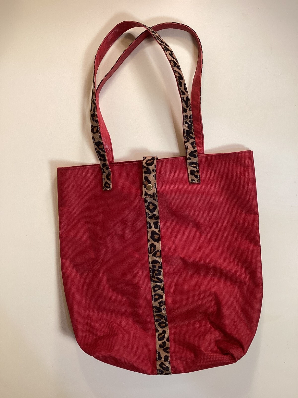 Elizabeth Arden Red Nylon Tote Bag with Leopard Print Handles 13.5″ X 13″