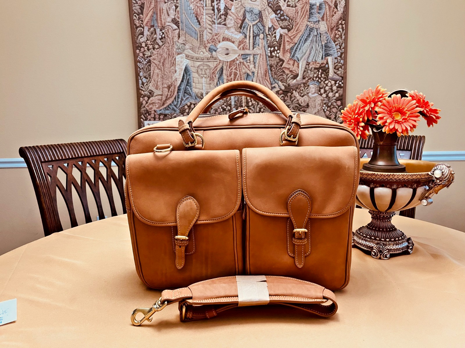 MULHOLLAND Rustic Tan Heavy Saddle Leather Briefcase / Messenger Bag – USA