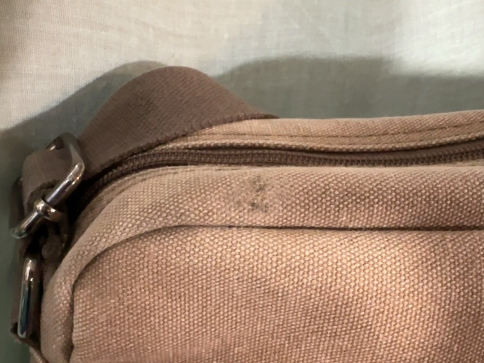 Canvas Natural Material Retro Messenger Tablet Travel Bag Manjianghong Men’s