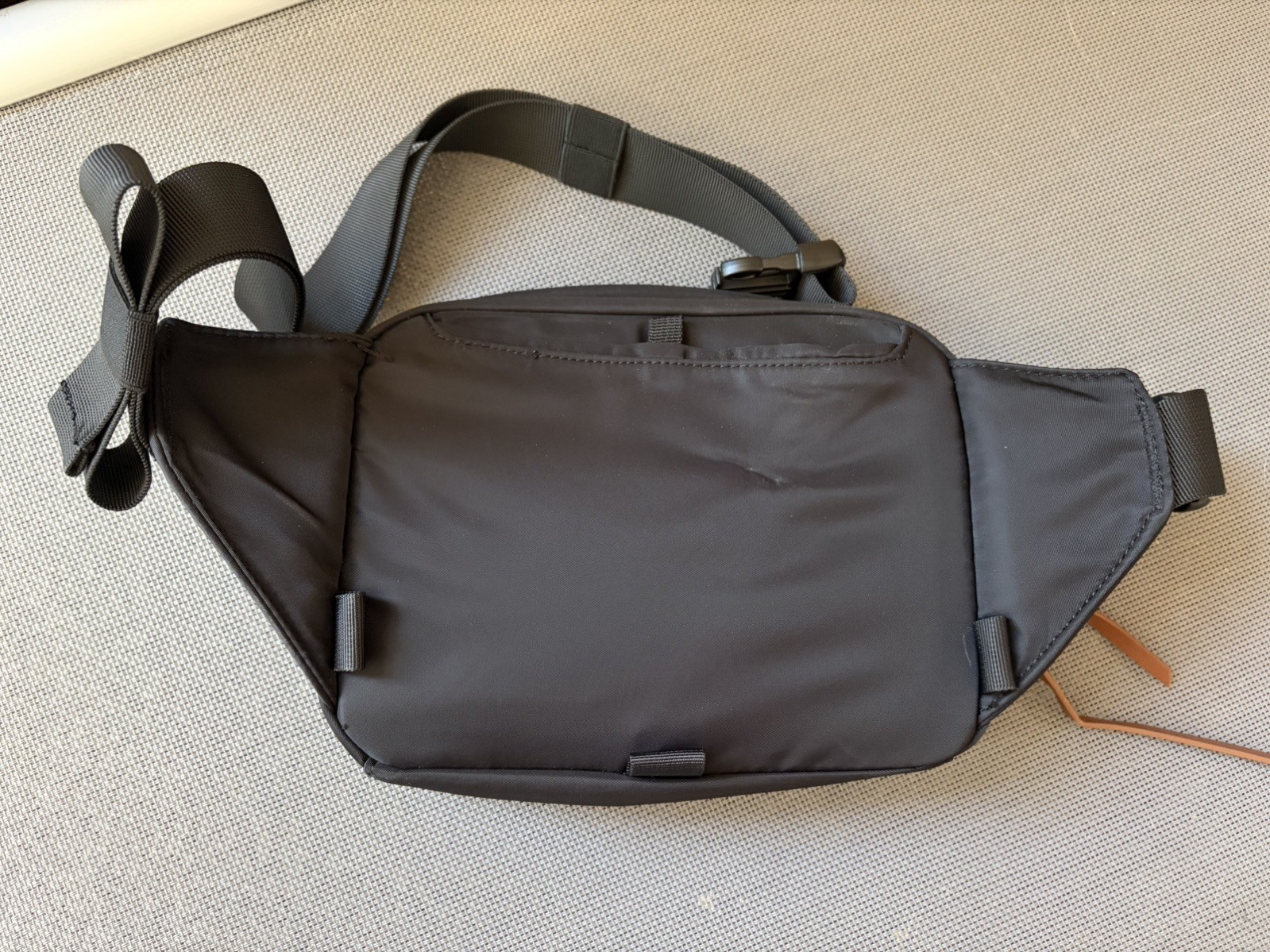 Grab Bag Gear Gunslinger Conceal Carry EDC Bag + NeoMag Universal Holster Mount