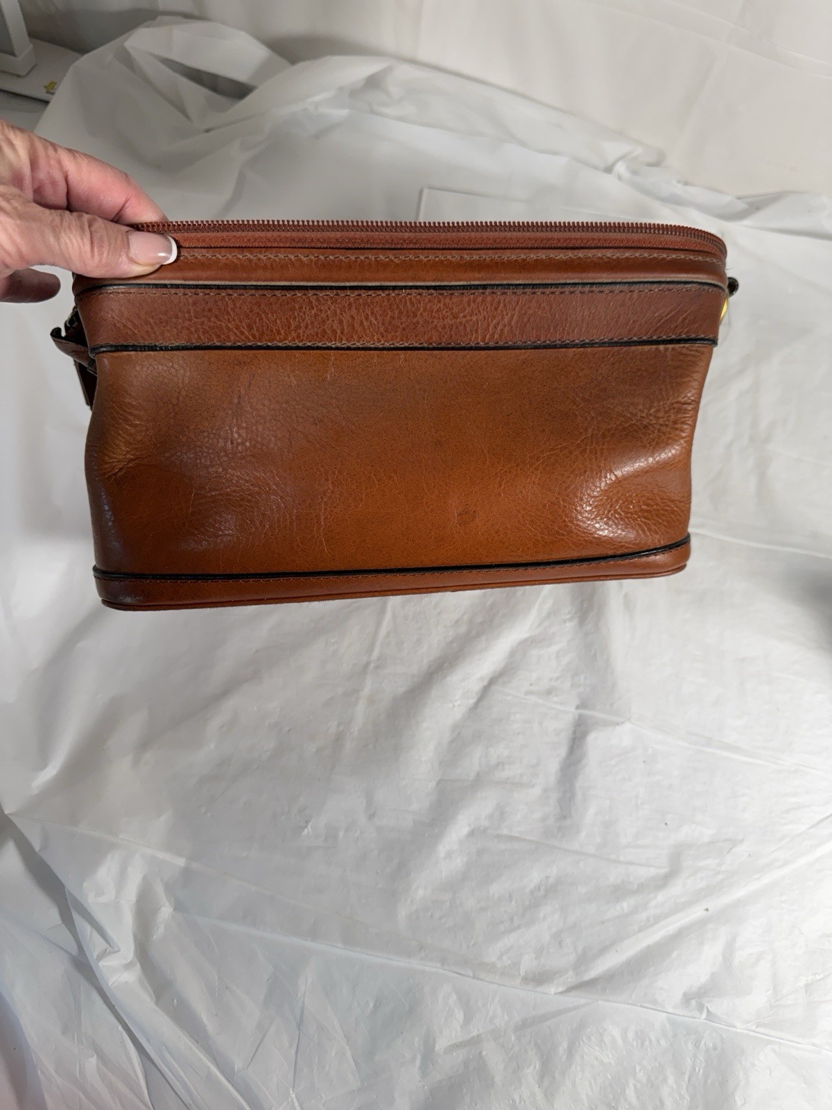 Bosca Old Leather 10″ Zipper Utilikit Toiletry Dopp Bag Brown