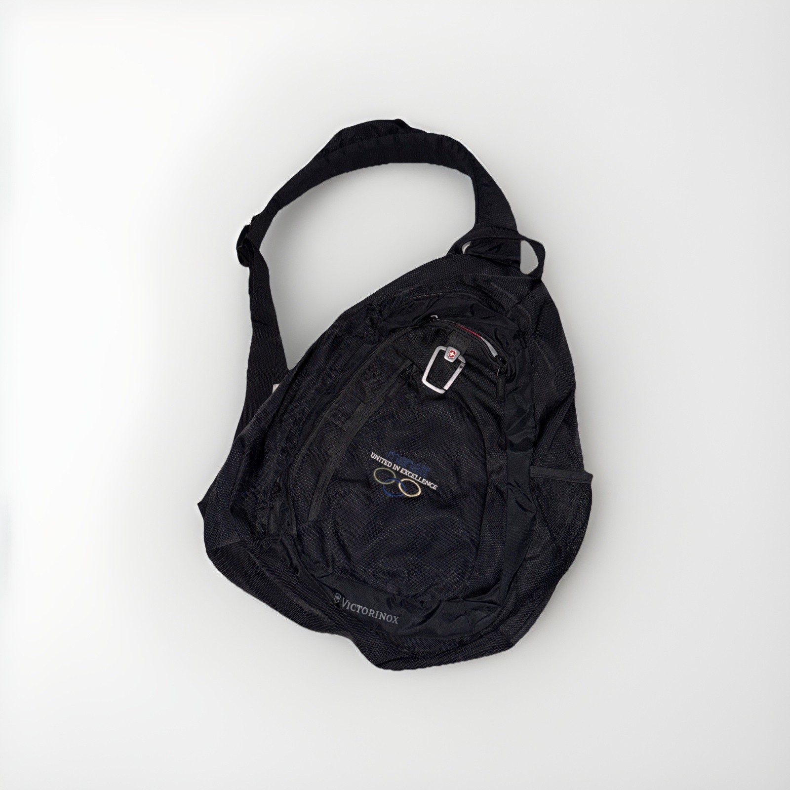 VICTORINOX Men’s Black Sling Crossbody One Shoulder Backpack Padded Back