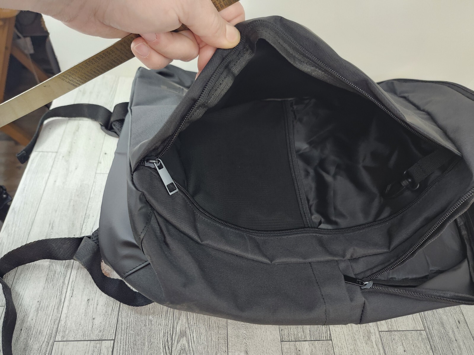 Leeds Black ~ Brand NEW Backpack ~ 18 x 12 x 6, Laptop bag, hiking, dual pouch.