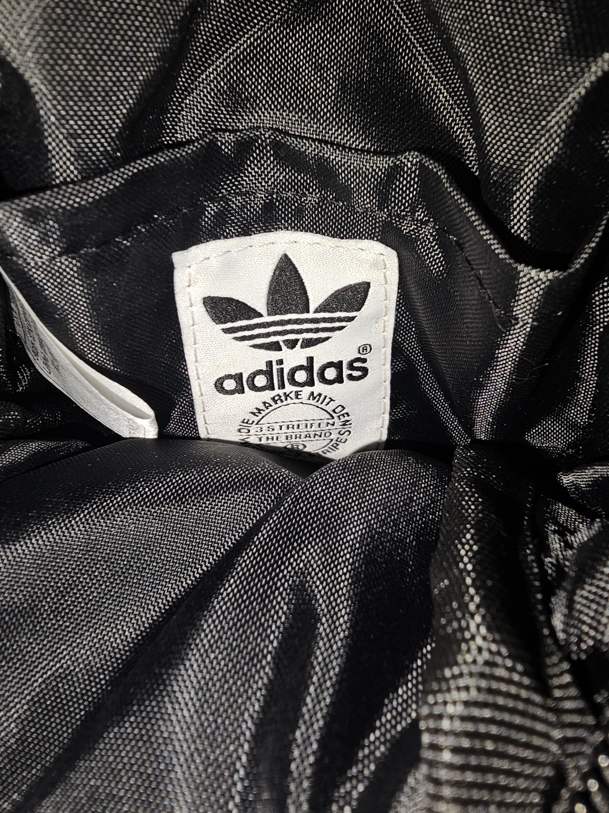 Adidas Alliance II Sackpack Drawstring Sling Bag Zipper Pockets & Crossbody Bag