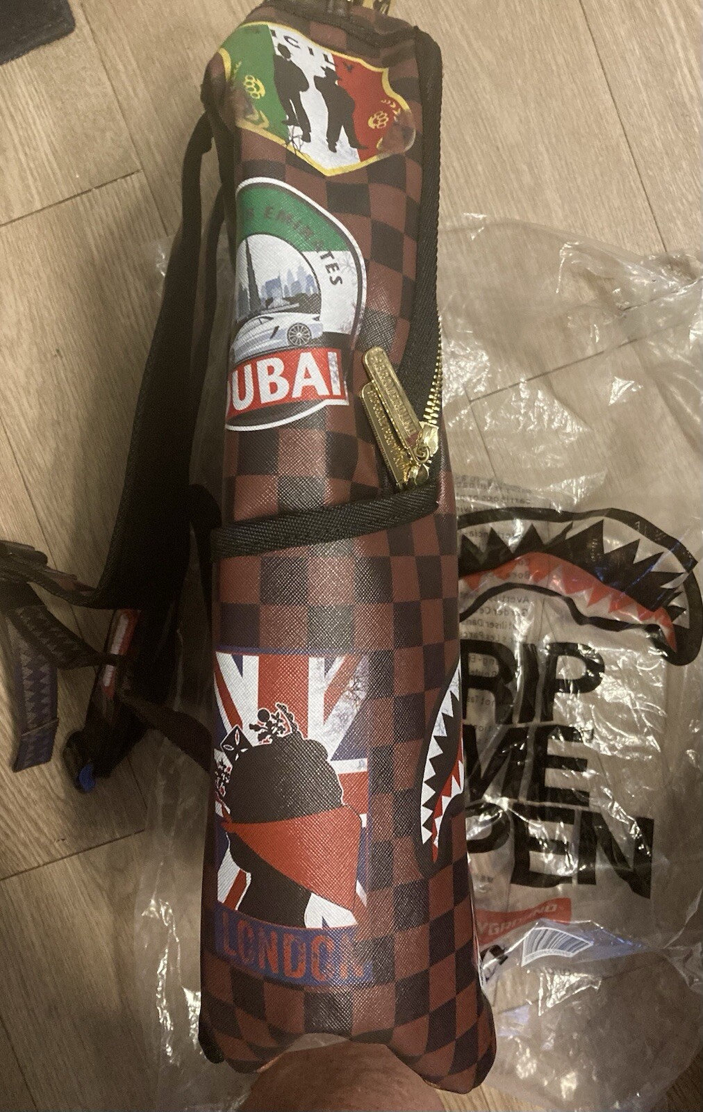 SPRAYGROUND Global Travel Patches OG Louis Sold Out NWT money Limited Ed