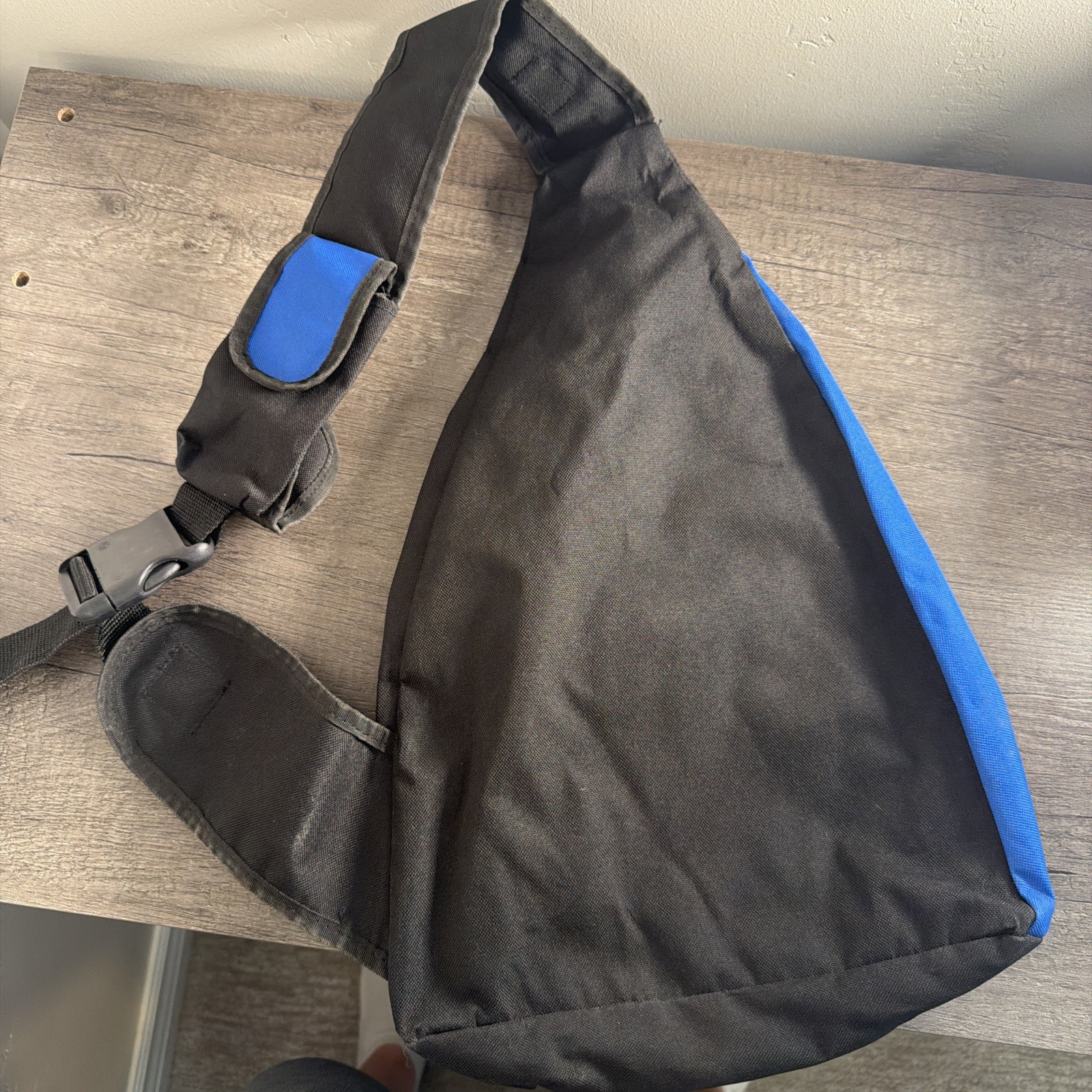 OAKLEY Sandbag Sling Backpack Bag Black Software Vintage Y2K Blue
