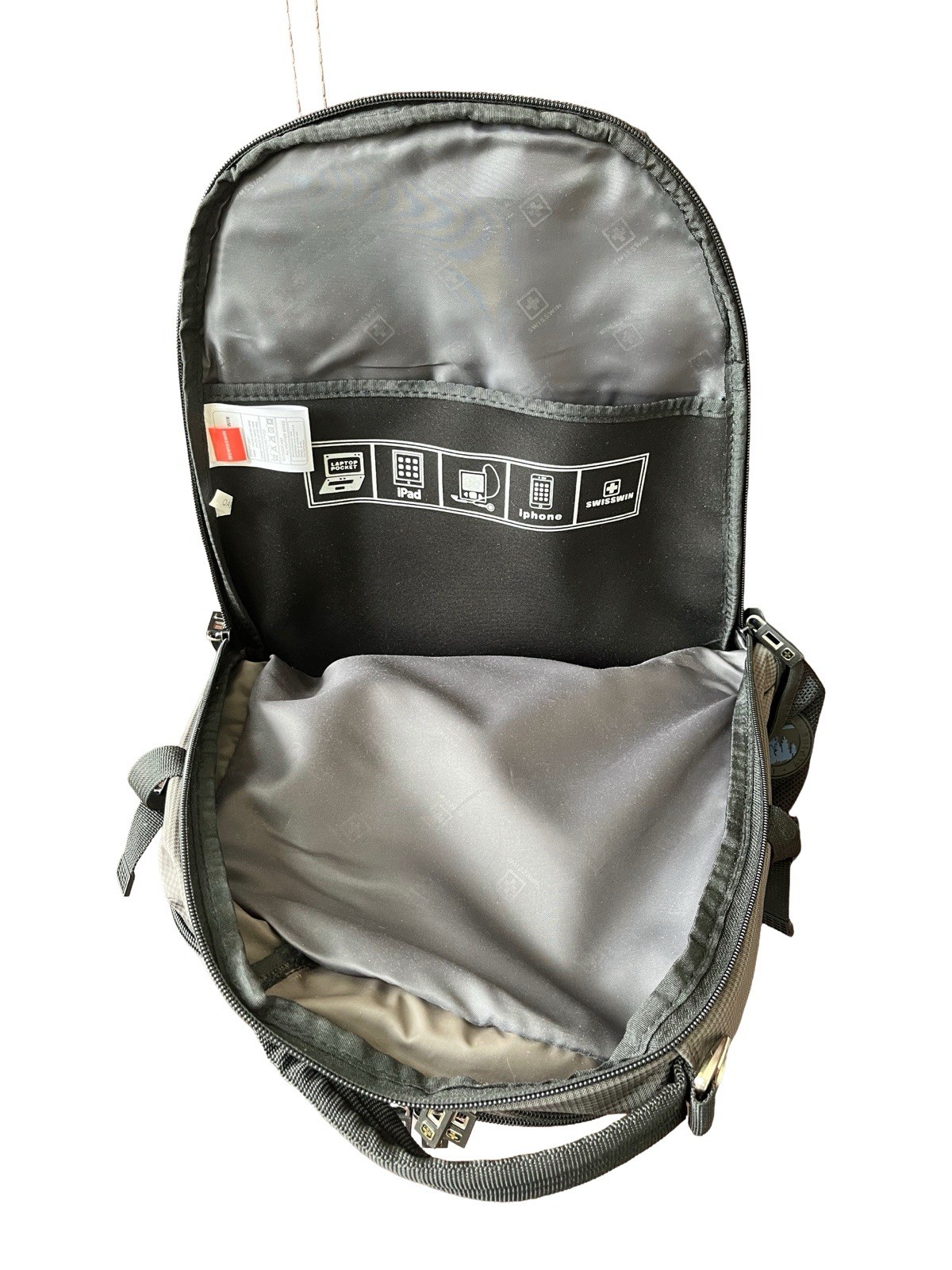 SWISSWIN 17in Laptop All-weather Backpack