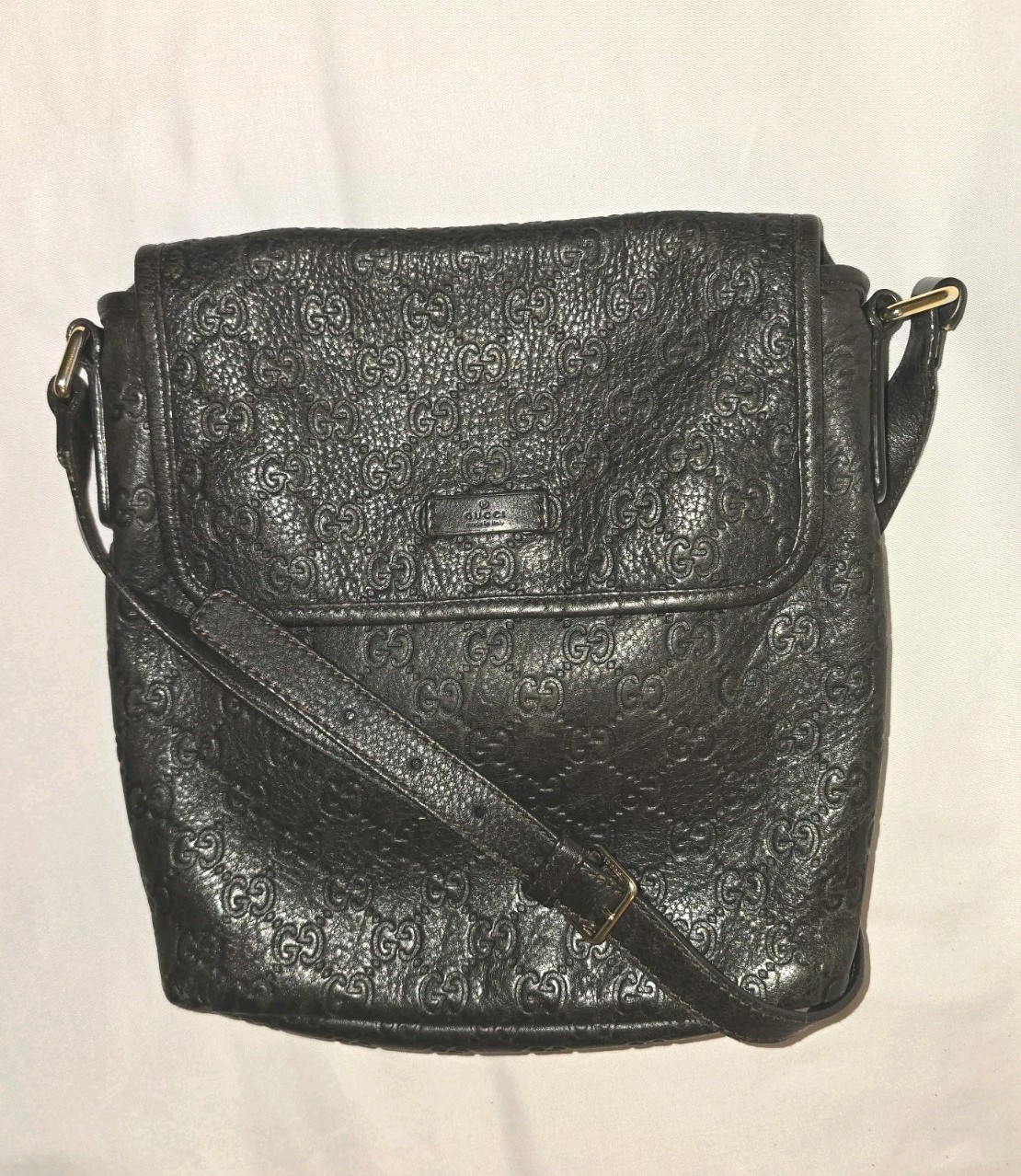 Gucci Guccissima Brown Leather Messenger Crossbody Bag Flap Italy Authentic