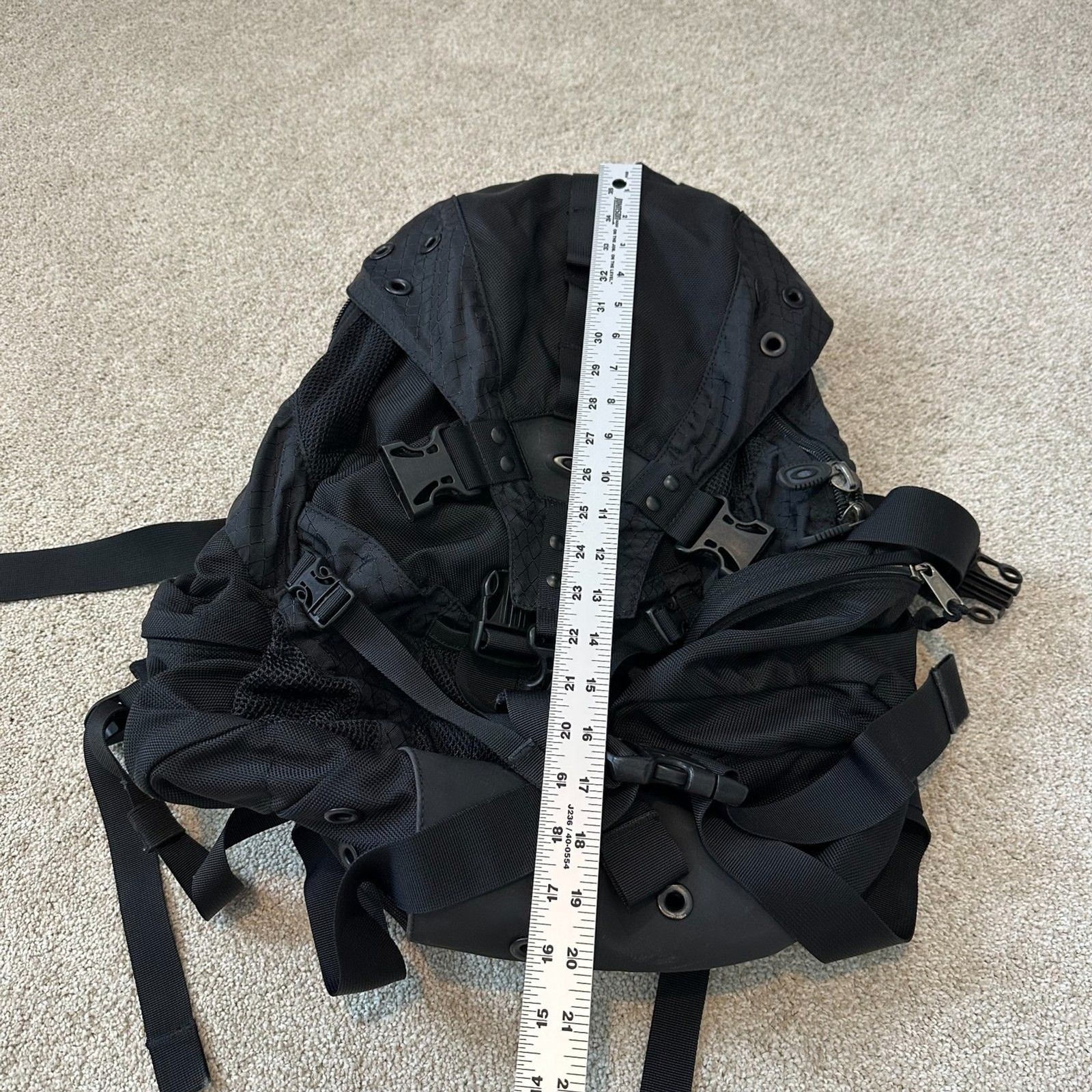 Oakley Icon Rc Backpack in Blackout